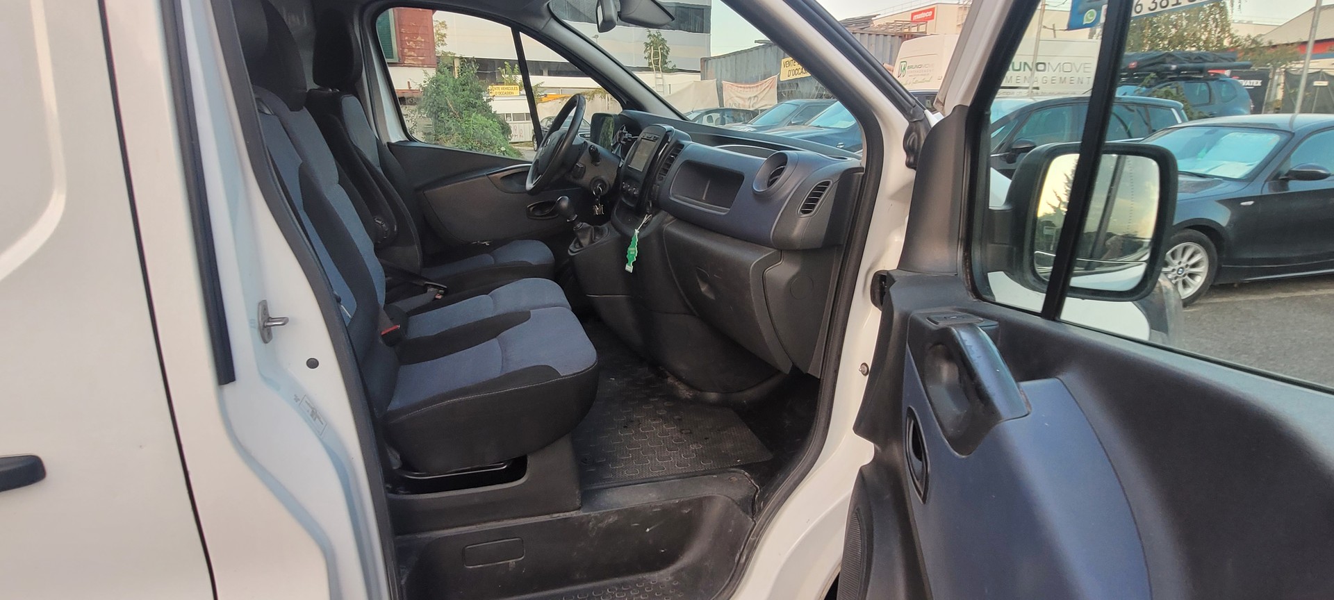 OPEL Vivaro 1.6 CDTI 2.7t L1H1-image-10