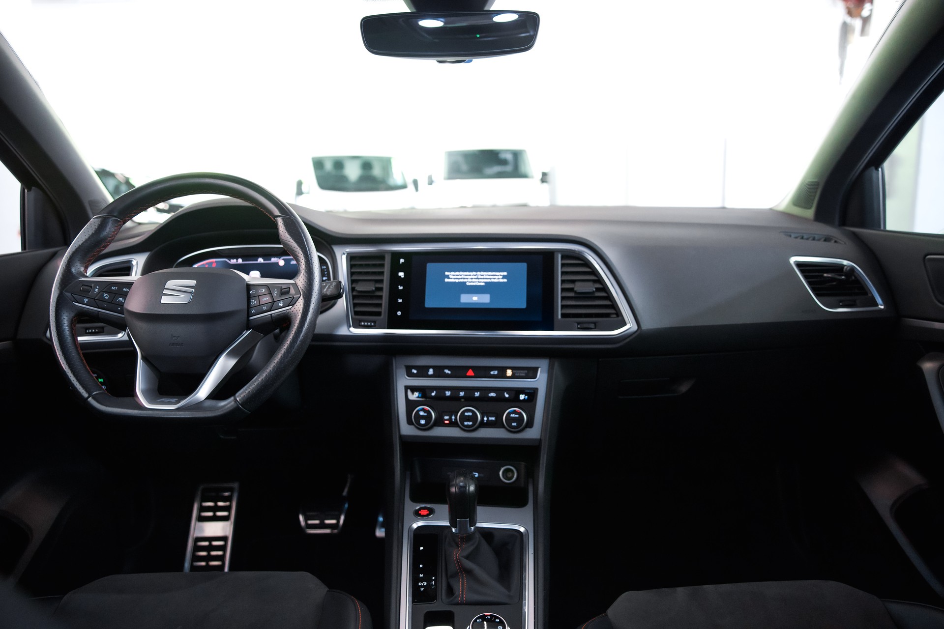 SEAT Ateca 2.0 TSI FR 4Drive DSG-image-16