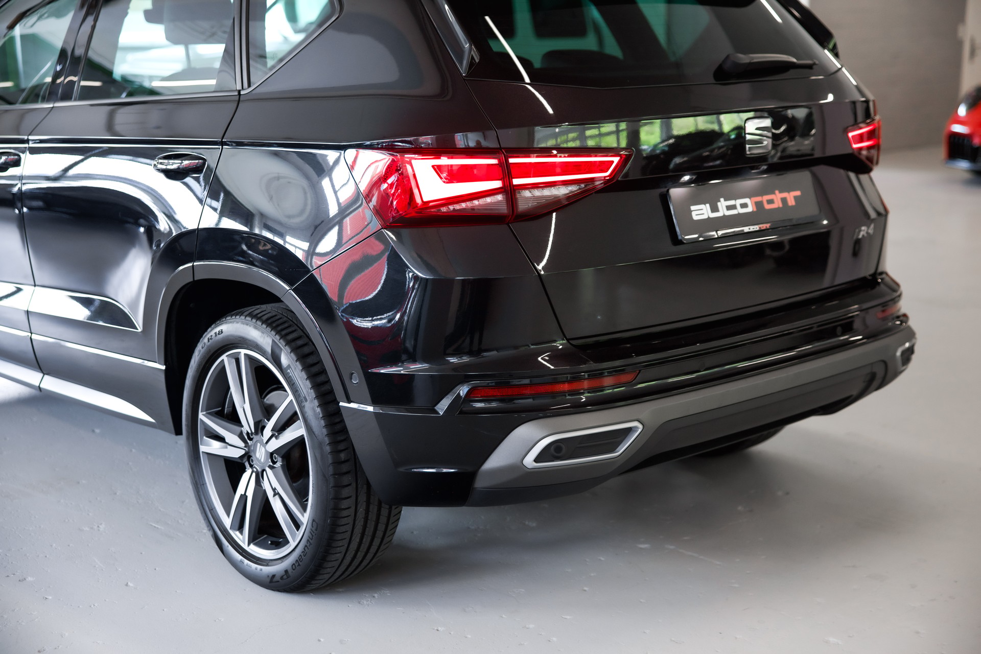 SEAT Ateca 2.0 TSI FR 4Drive DSG-image-13