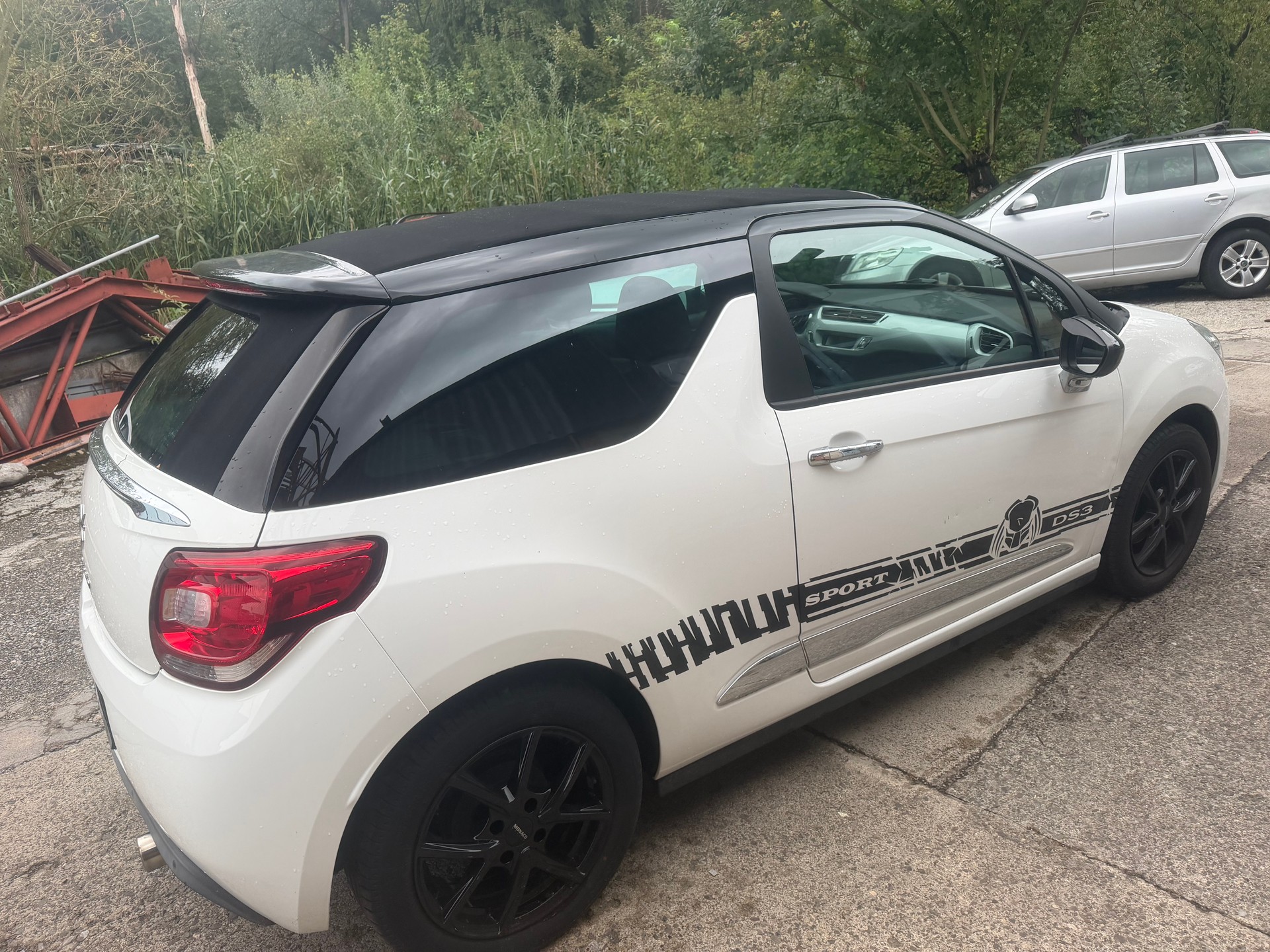 DS AUTOMOBILES DS3 Cabrio 1.2 VTi Chic-image-2