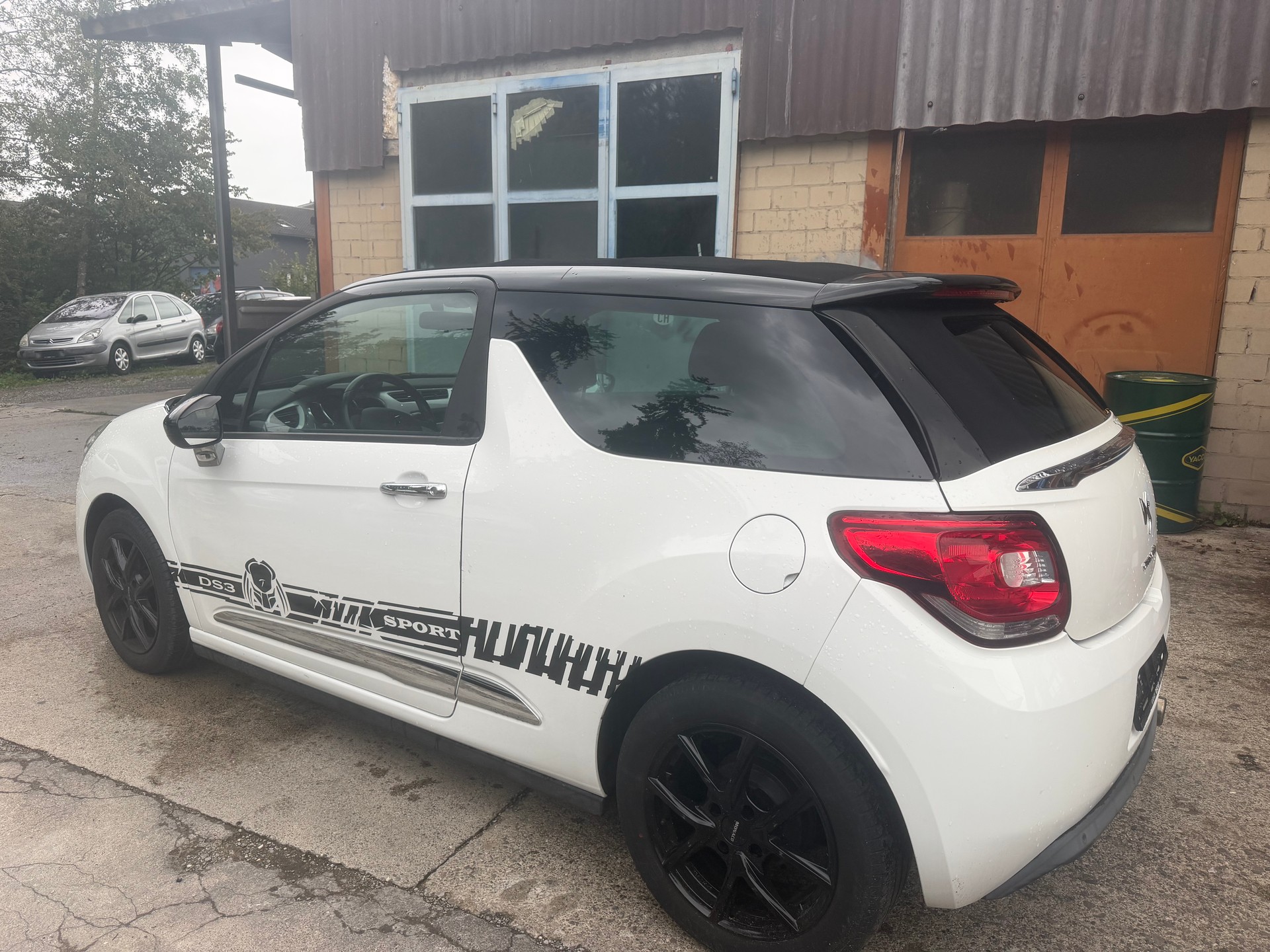 DS AUTOMOBILES DS3 Cabrio 1.2 VTi Chic-image-9