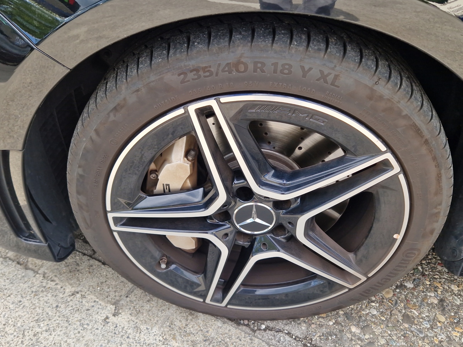 MERCEDES-BENZ A-Klasse W177 A 35 AMG 4matic-image-14