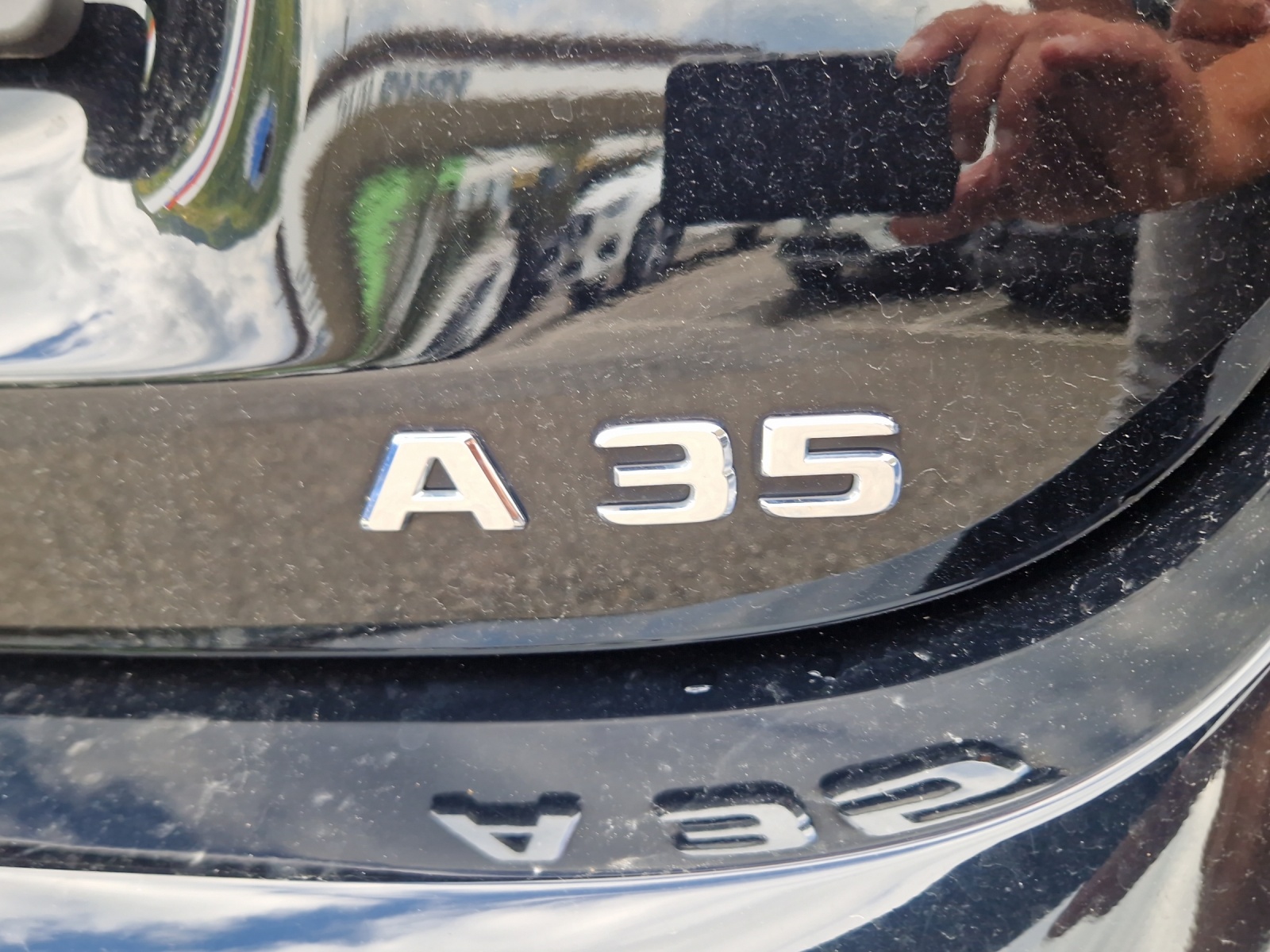MERCEDES-BENZ A-Klasse W177 A 35 AMG 4matic-image-10