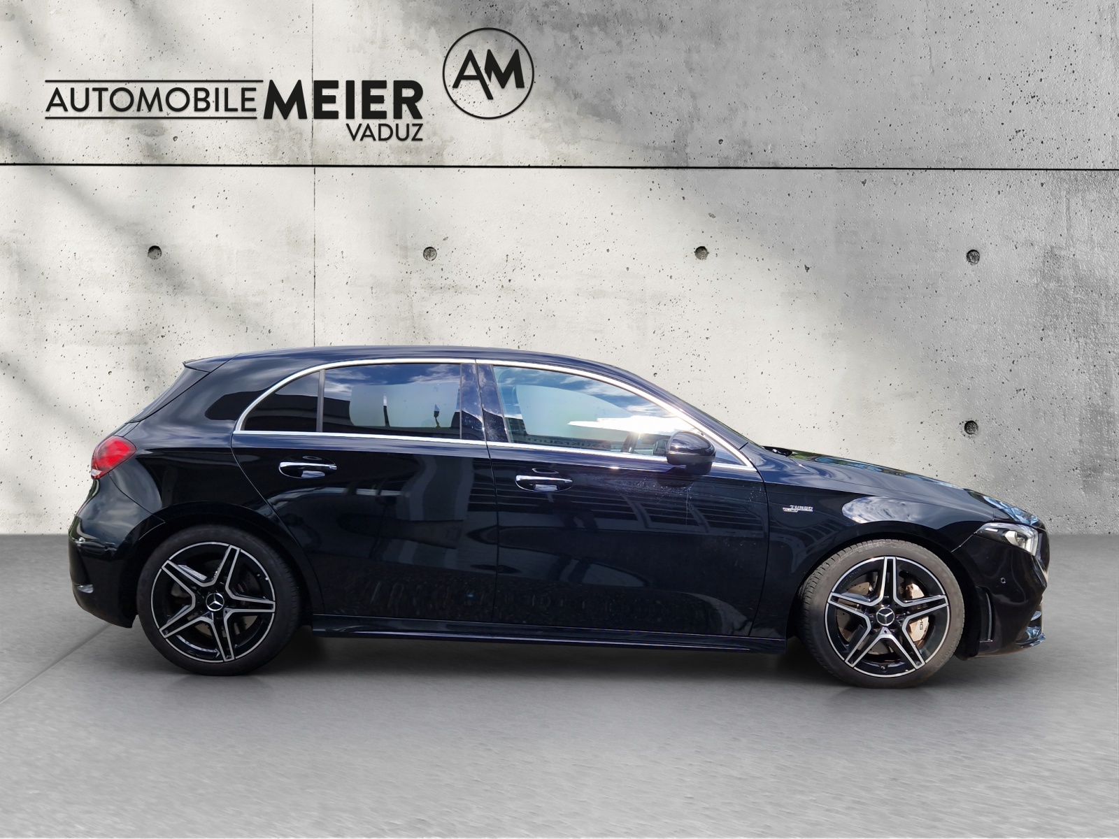 MERCEDES-BENZ A-Klasse W177 A 35 AMG 4matic-image-15