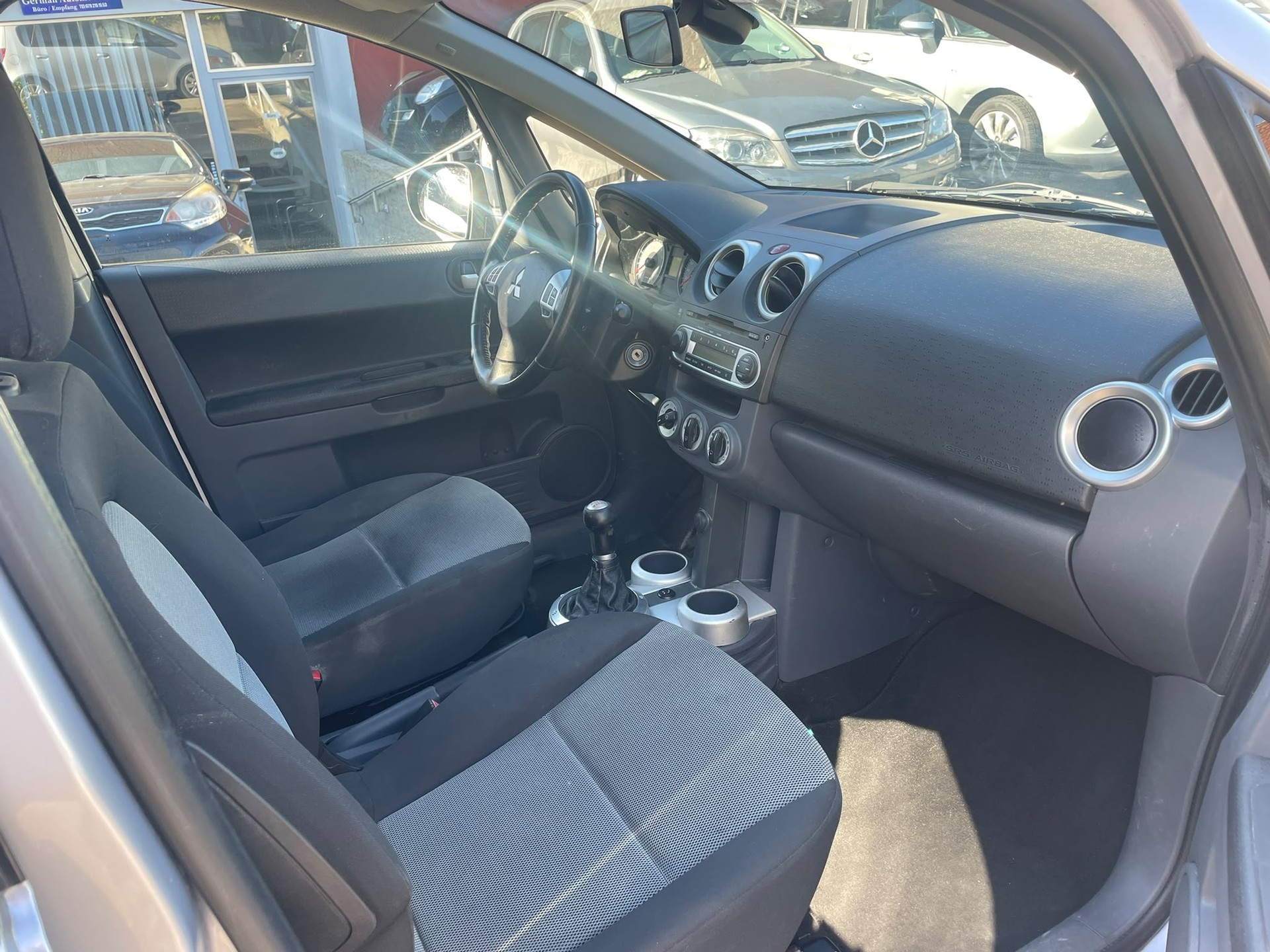 MITSUBISHI Colt 1.3 16V Jubilé (35) ClearTec-image-2