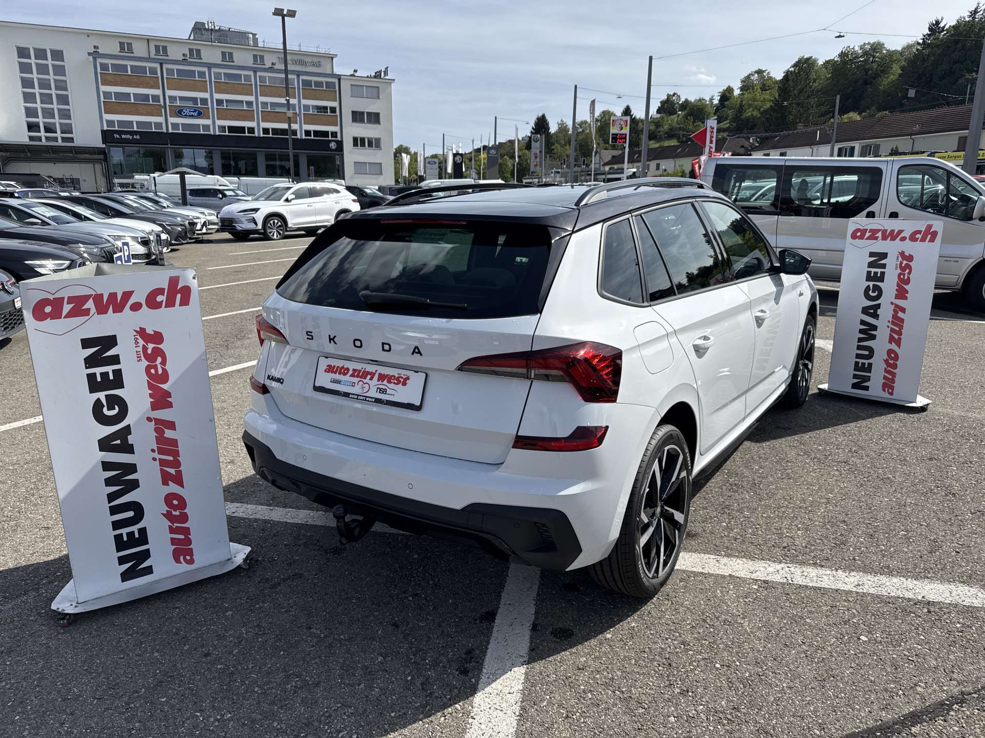 SKODA Kamiq 1.5 TSI Monte Carlo DSG-Automat-image-2