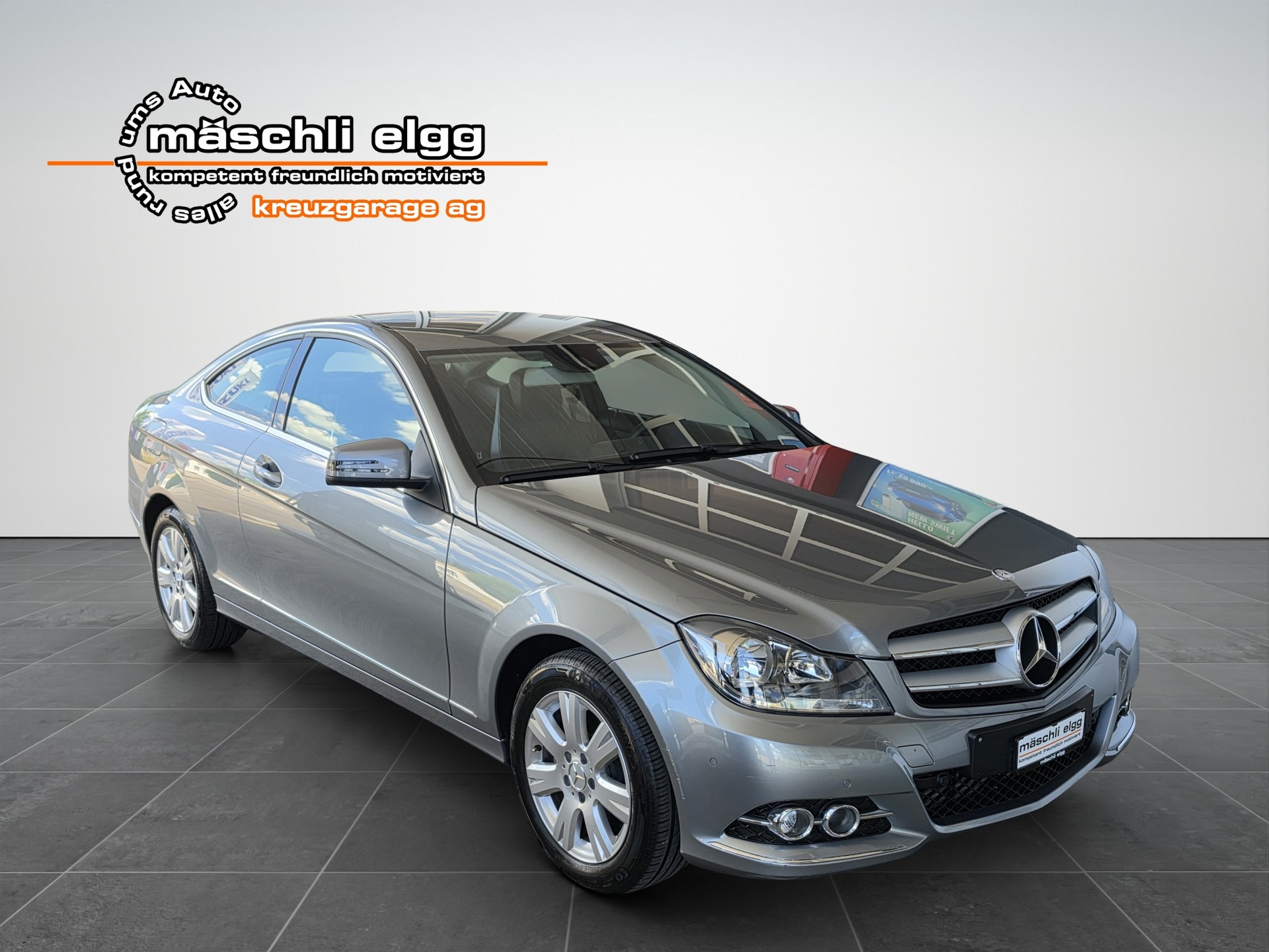 MERCEDES-BENZ C 250 BlueEF Coupé-image-4