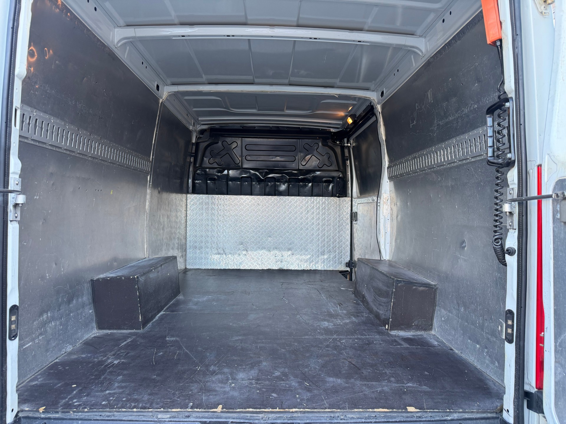IVECO DAILY 29 L 11 V Hebebühne-image-10