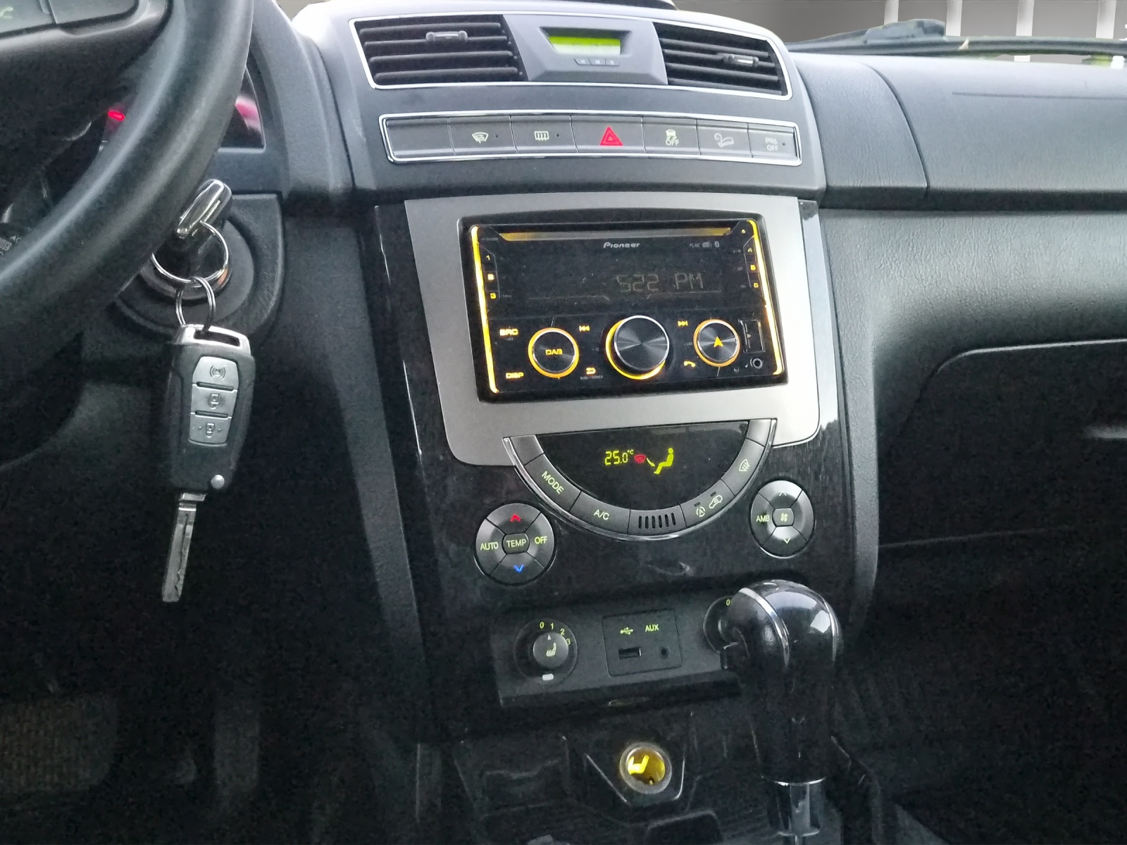 KGM-SsangYong Rexton RX200 e-XDi Sapphire 4WD Automatic-image-9
