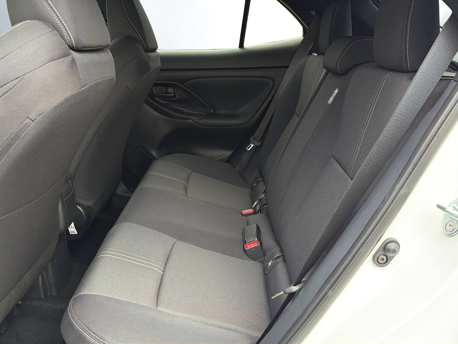 TOYOTA Yaris Cross 1.5 Trend AWDi e-CVT-image-10