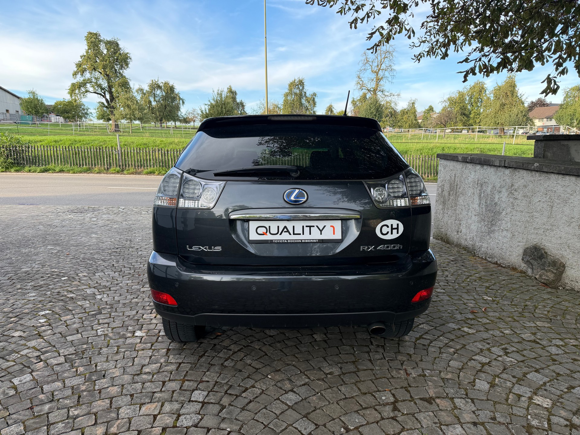LEXUS RX 400h Edition AWD Automatic / CH-Fahrzeug / Vollständig Service gepflegt bei Toyota / 8 Fach Bereift-image-5