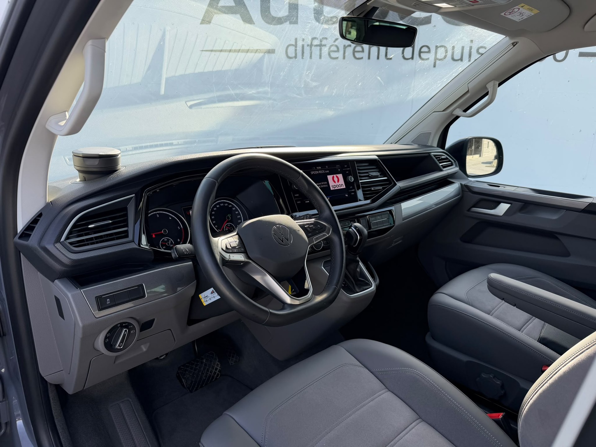VW T6.1 California 2.0 TDI Ocean Liberty 4Motion DSG-image-16