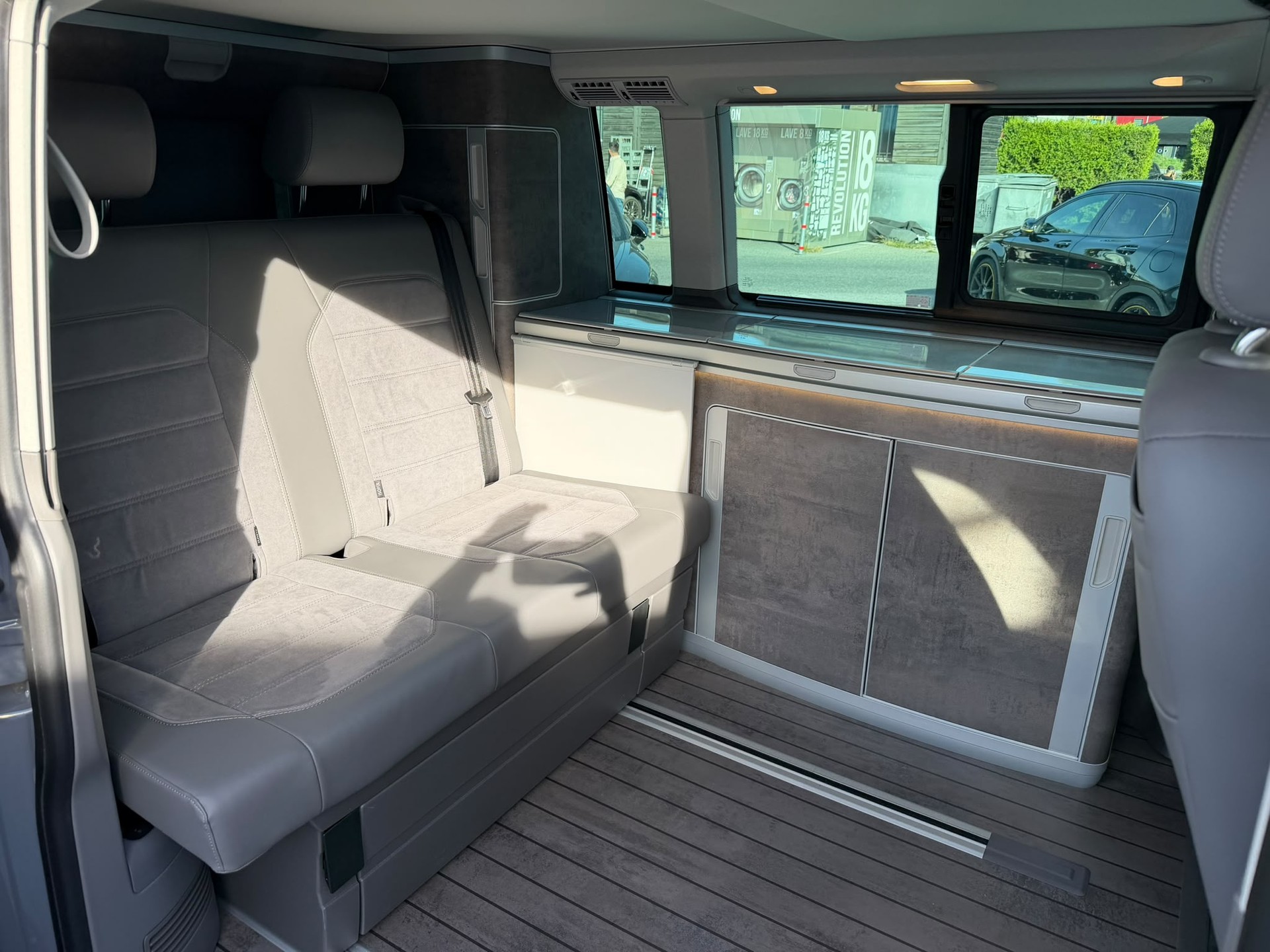 VW T6.1 California 2.0 TDI Ocean Liberty 4Motion DSG-image-13