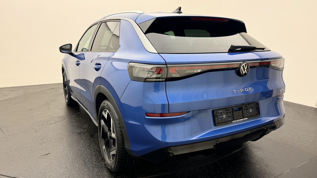 VW T-Roc 1.5 eTSI mHEV R-Line DSG-image-2