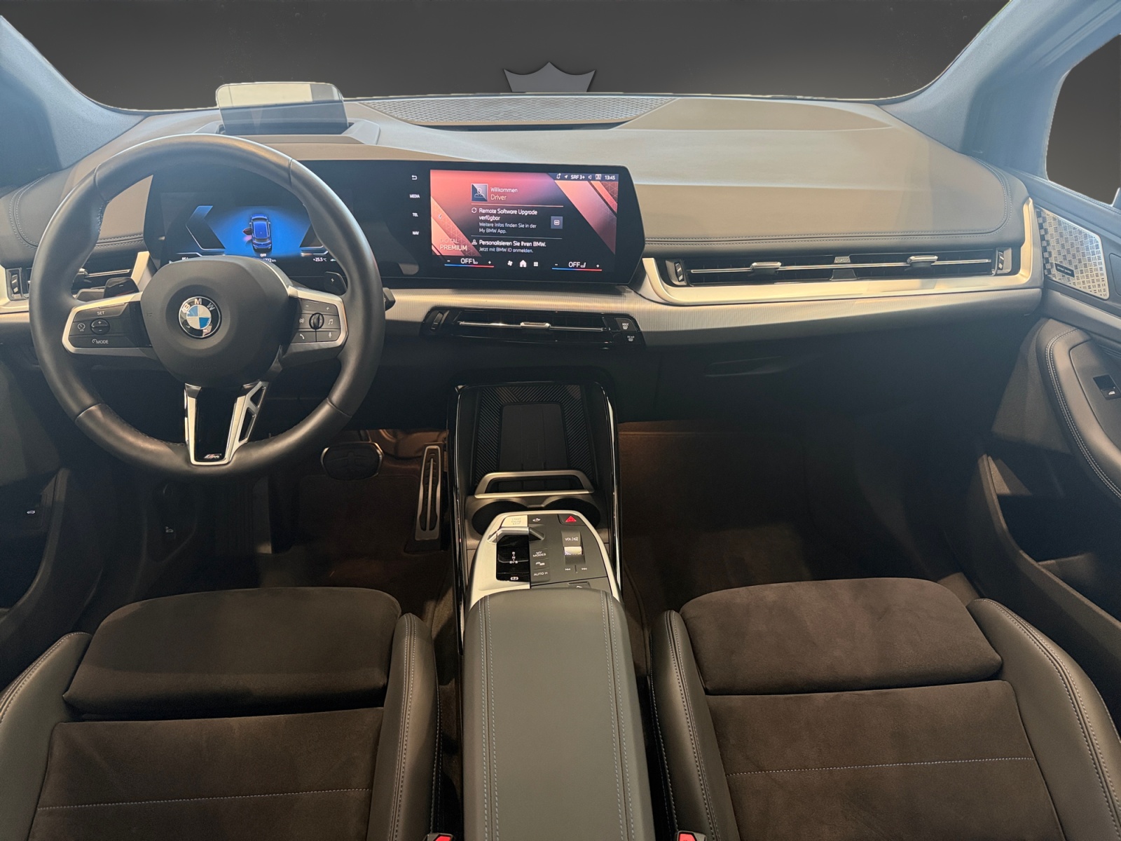 BMW 218d Active Tourer M Sport DKG-image-10
