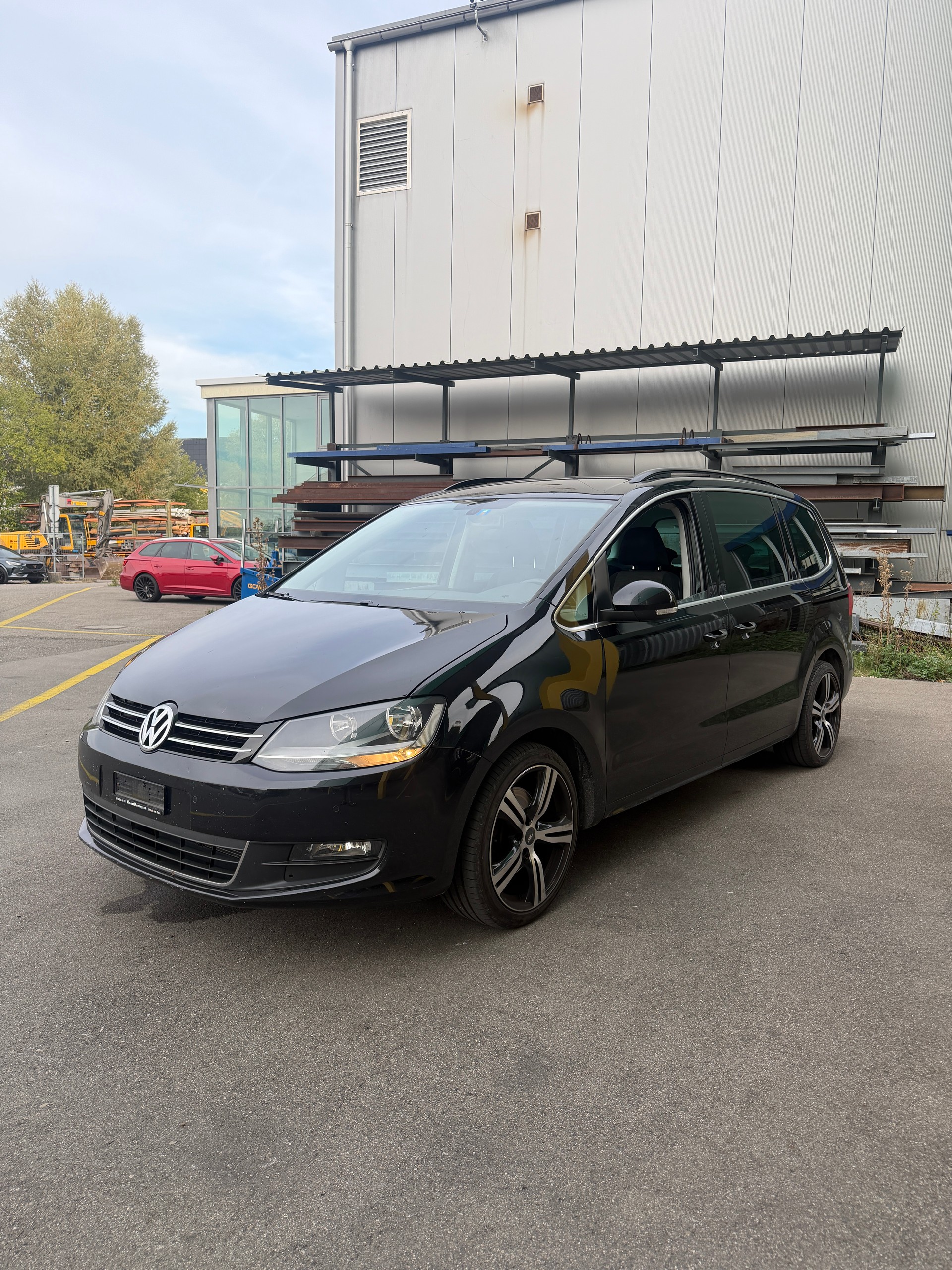 VW Sharan 2.0 TDI BMT Comfortline DSG-image-2