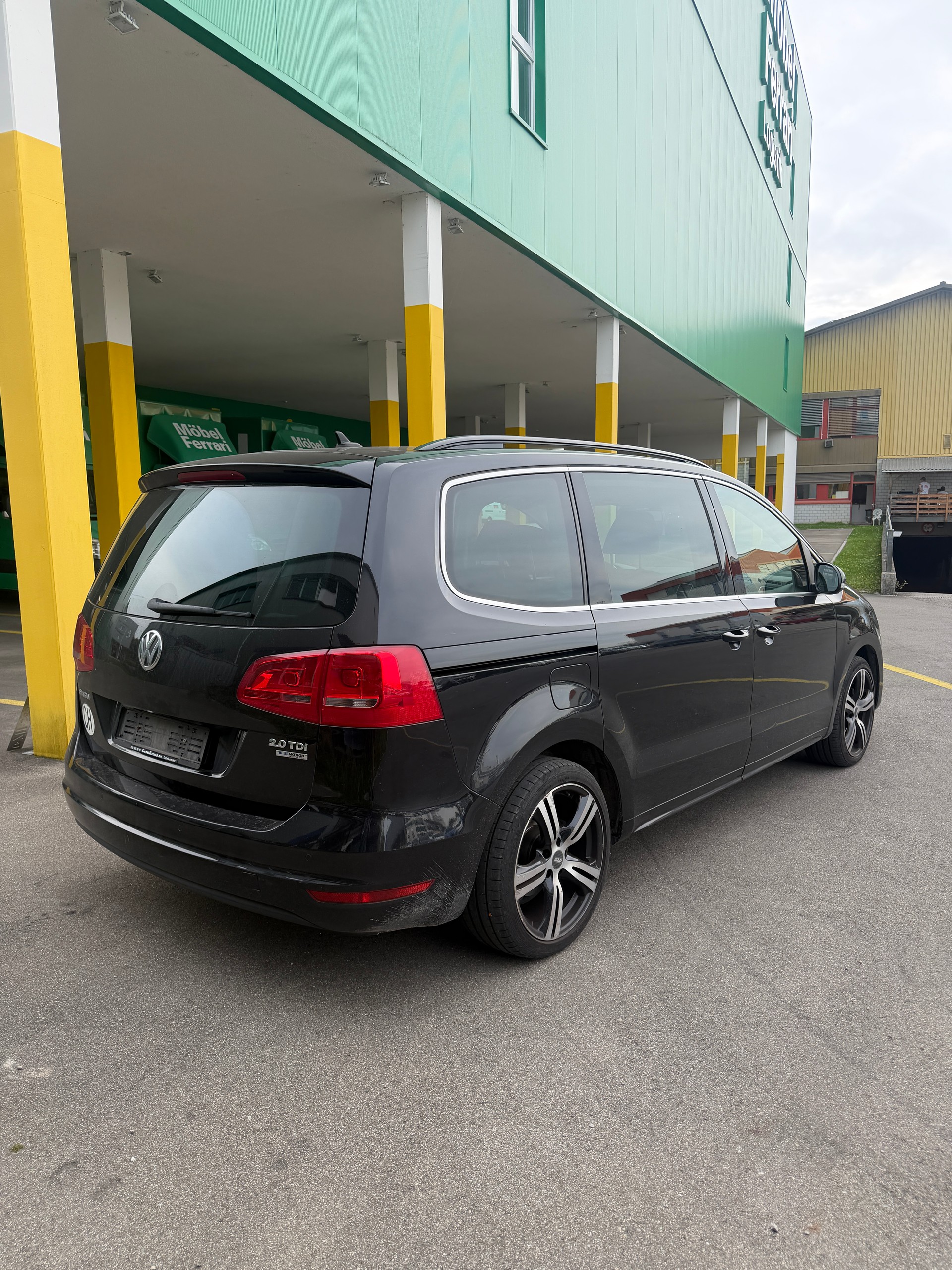 VW Sharan 2.0 TDI BMT Comfortline DSG-image-6