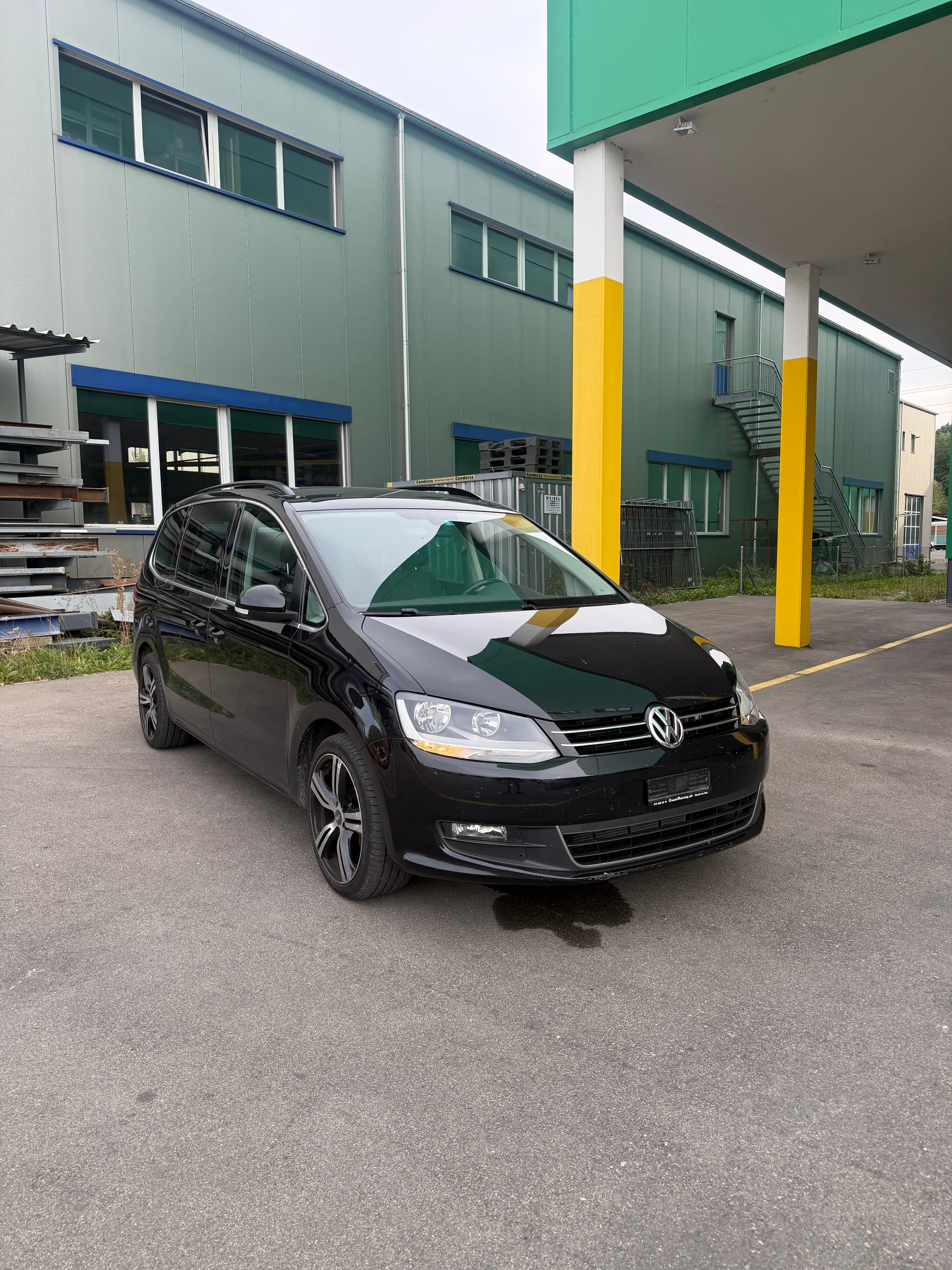 VW Sharan 2.0 TDI BMT Comfortline DSG-image-0