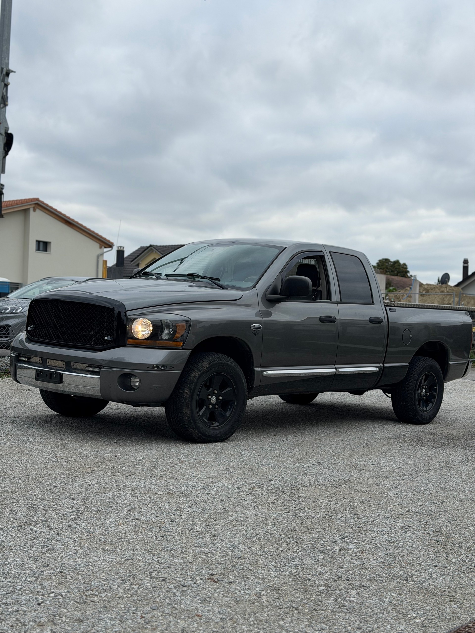 DODGE 1500-image-2