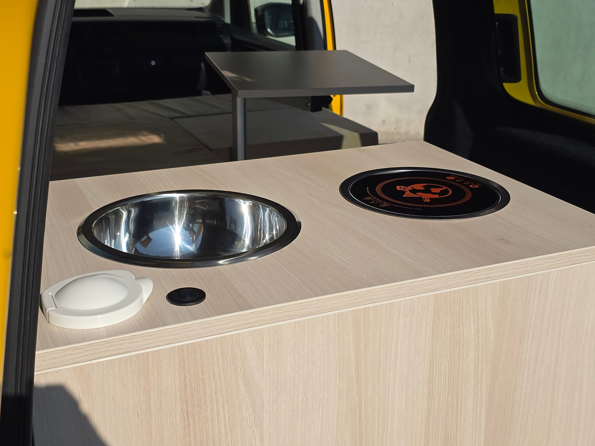 VW GEOVAN L - 102PS - Bezin - Klima - PDC - DAB+ - 2 x Schiebetür - grosses Fensterpaket-image-10