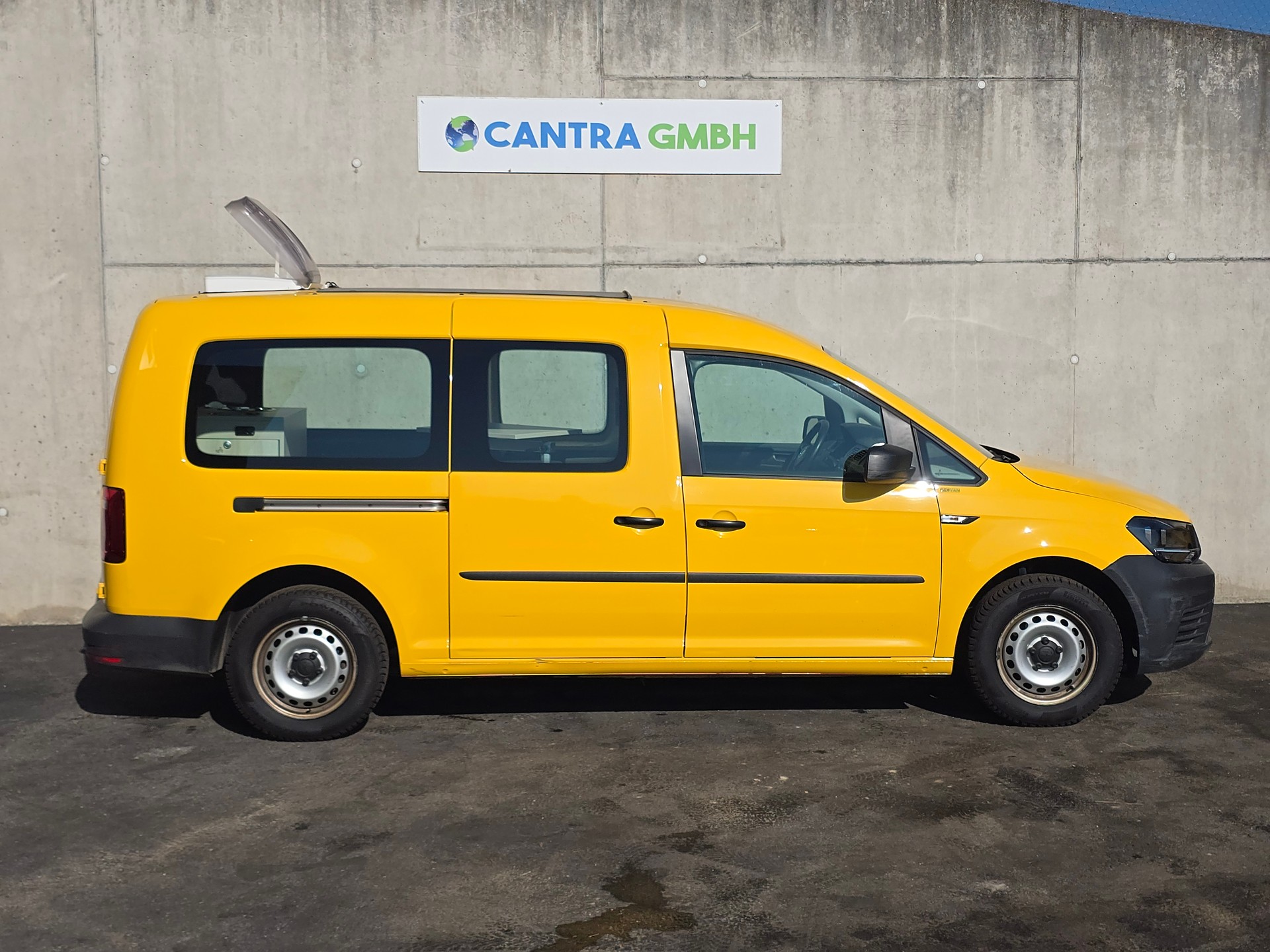 VW GEOVAN L - 102PS - Bezin - Klima - PDC - DAB+ - 2 x Schiebetür - grosses Fensterpaket-image-2
