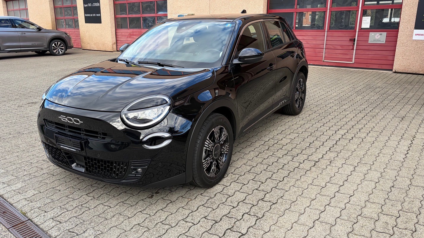 FIAT 600h MildHybrid Cult-image-2