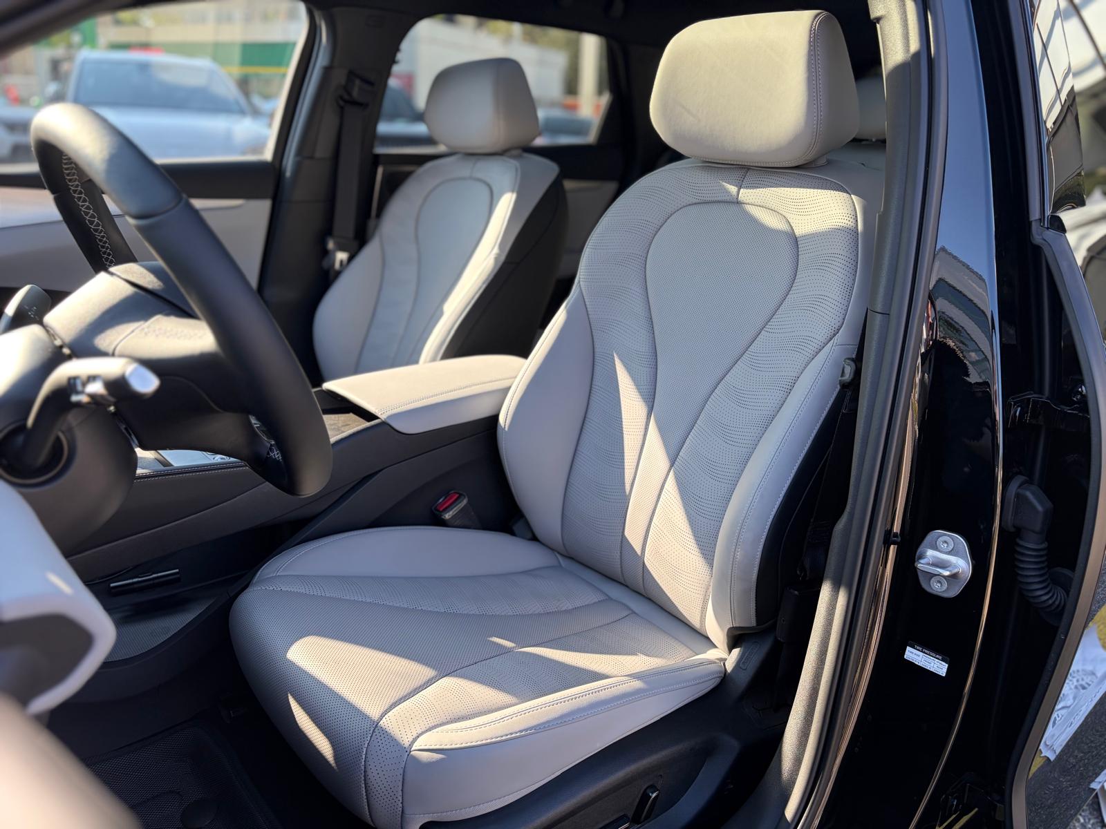 BYD Seal 6 DM-i Touring Comfort-image-11