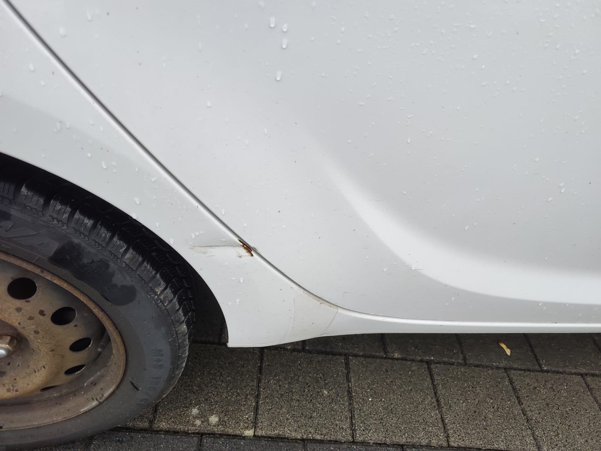 HYUNDAI i20 1.2 Comfort-image-7