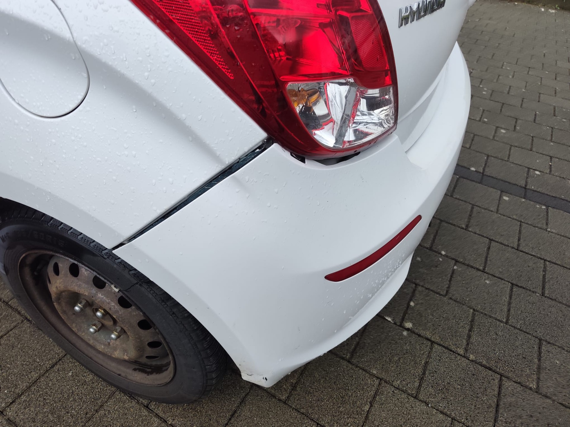 HYUNDAI i20 1.2 Comfort-image-8