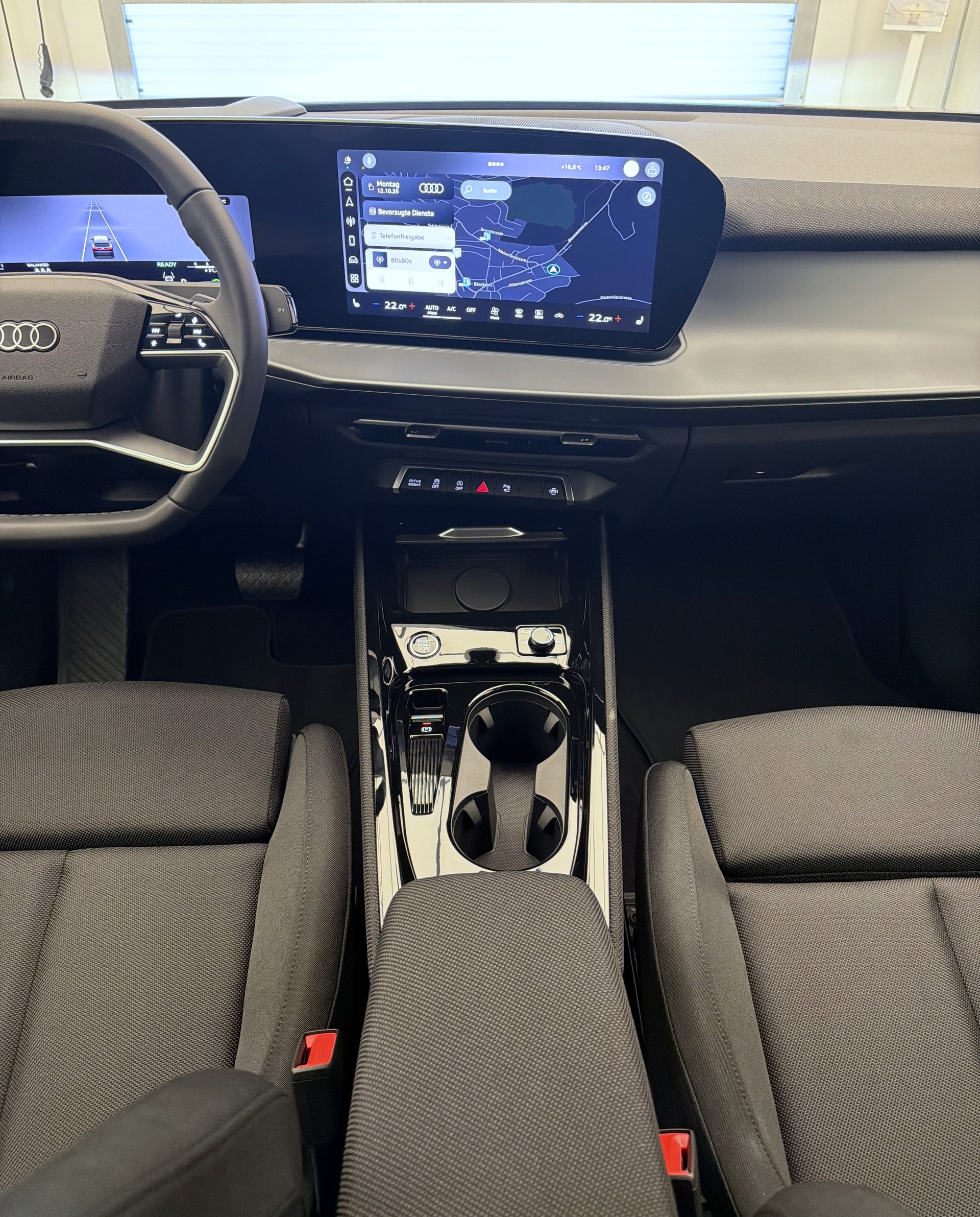 AUDI Q3 SUV 110 kW TFSI S tronic-image-12
