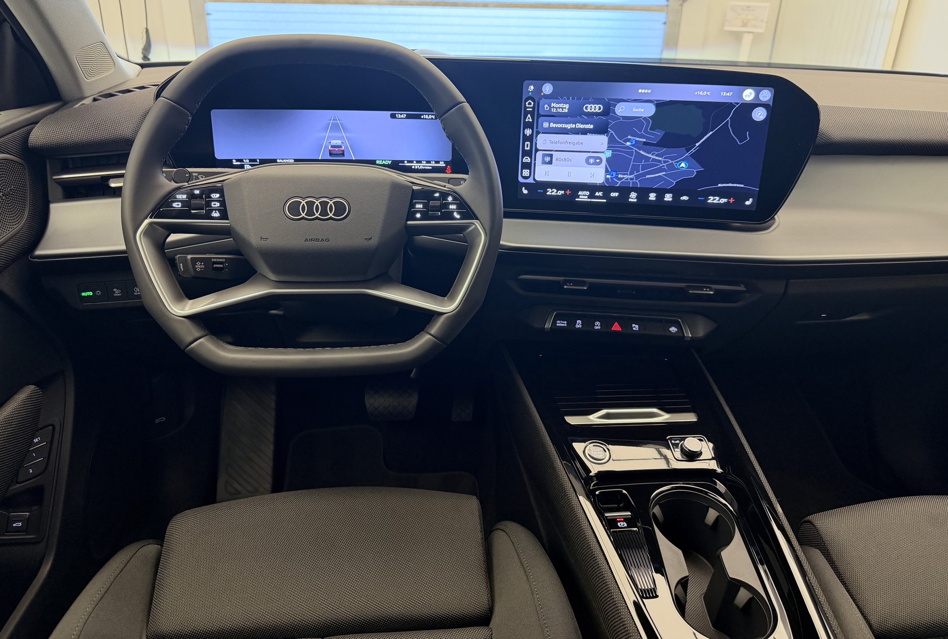 AUDI Q3 SUV 110 kW TFSI S tronic-image-8