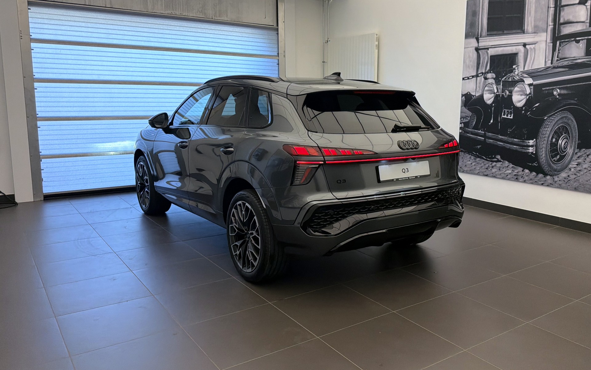 AUDI Q3 SUV 110 kW TFSI S tronic-image-23