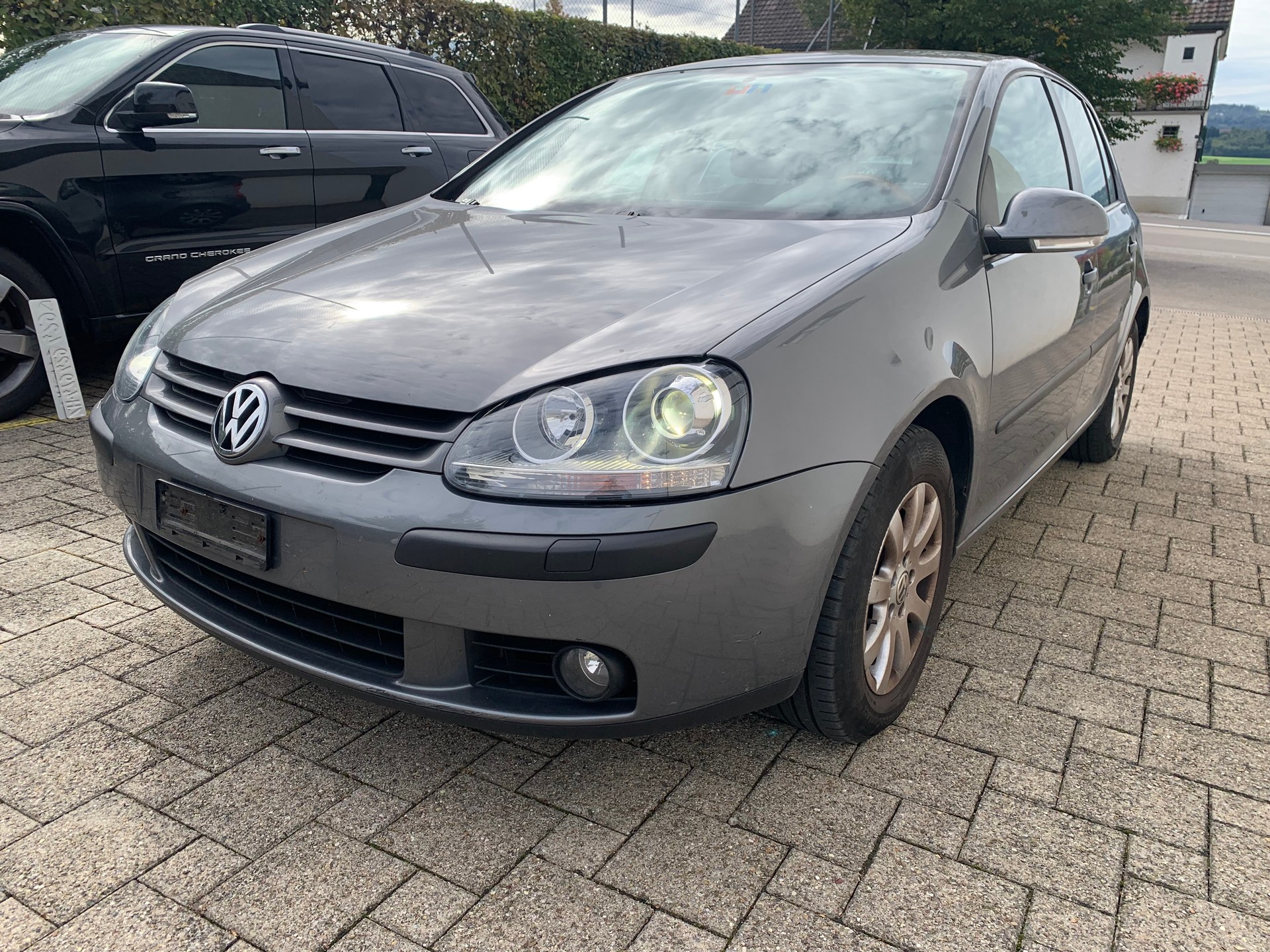 VW Golf 2.0 FSI Highline DSG-image-0