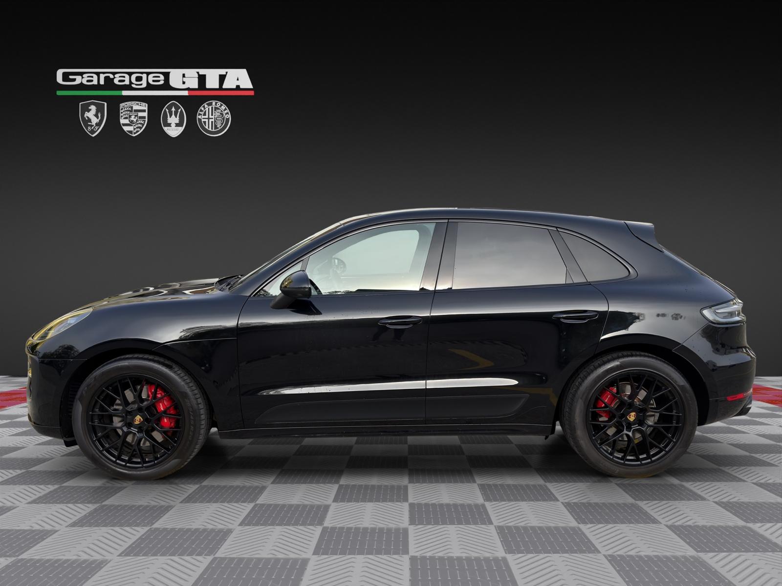 PORSCHE Macan GTS PDK-showroom-element-1