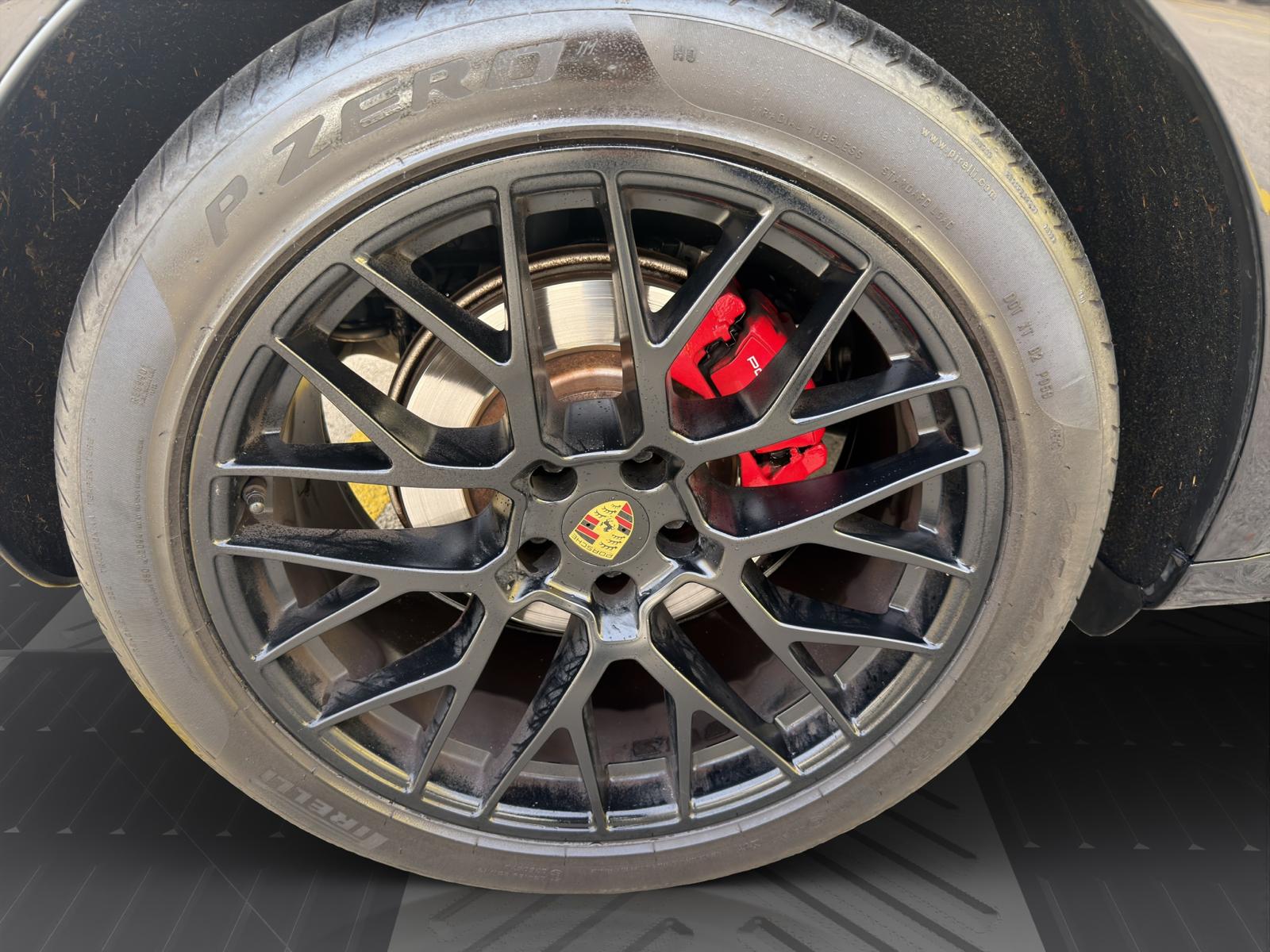 PORSCHE Macan GTS PDK-image-19