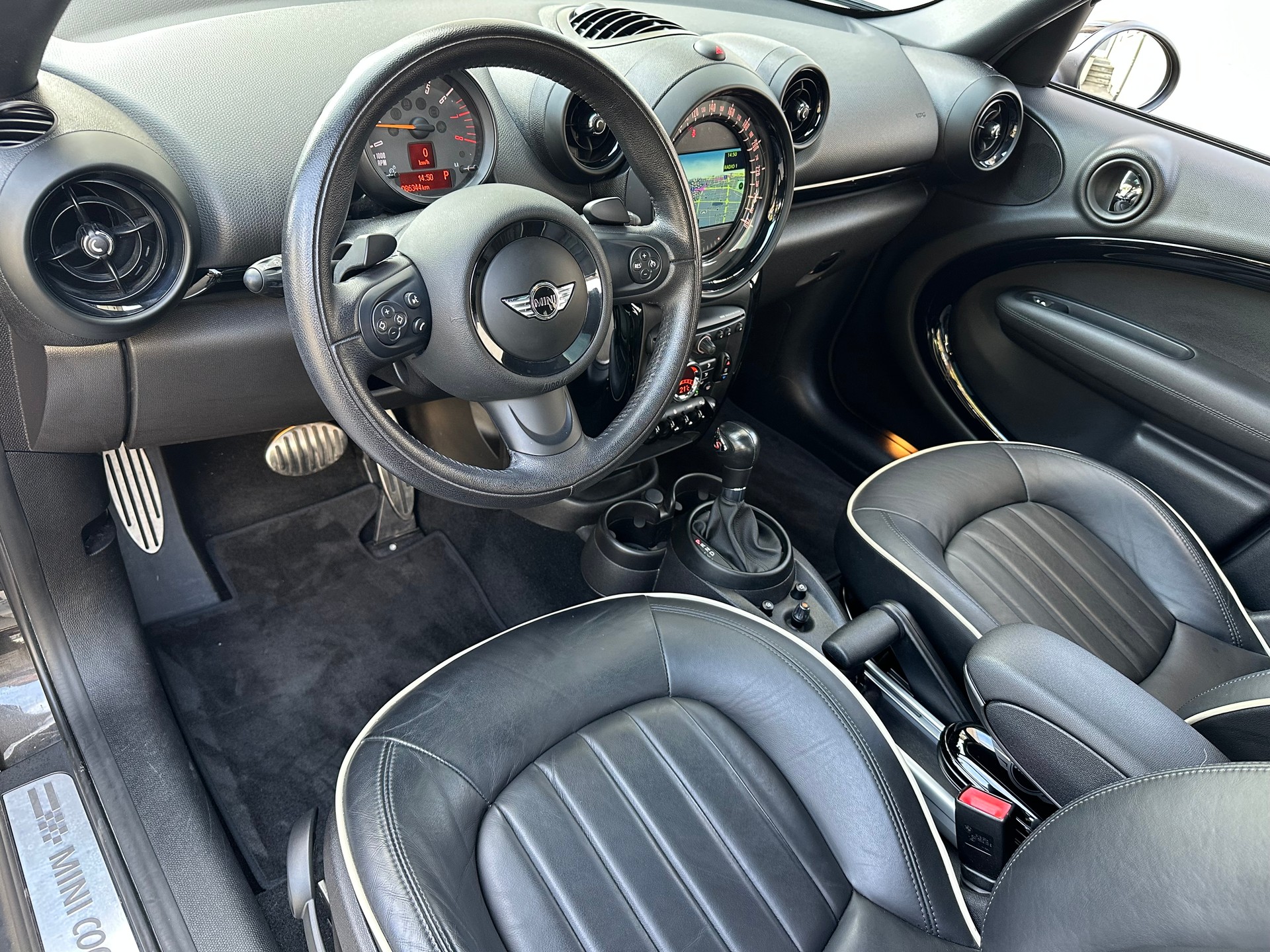 MINI Countryman Cooper S ALL4 Steptronic-image-9