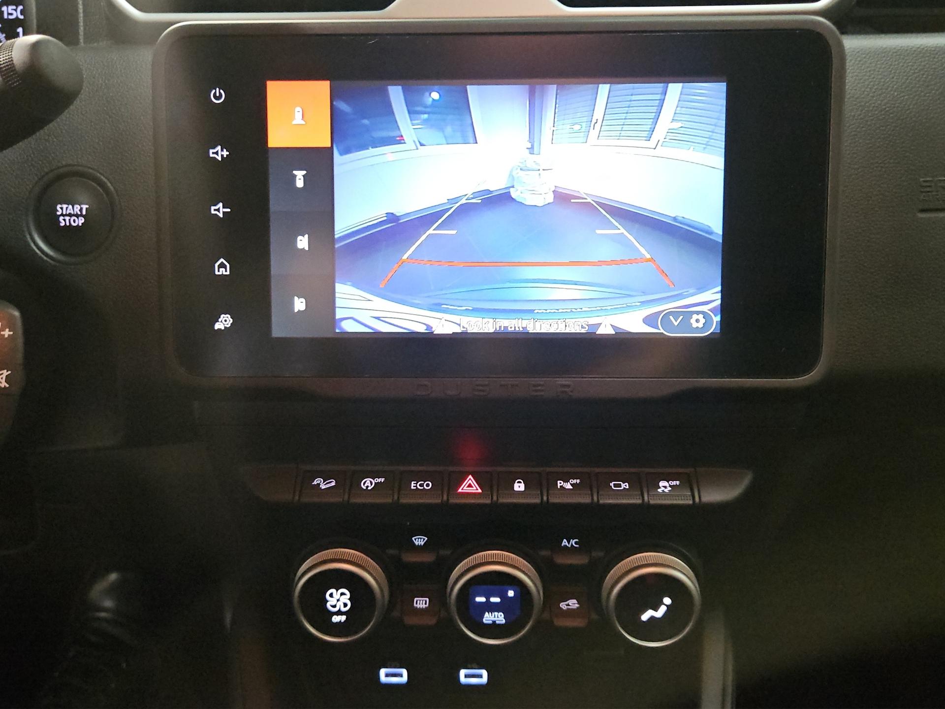 DACIA Duster TCe 150 Journey 4x4-image-12
