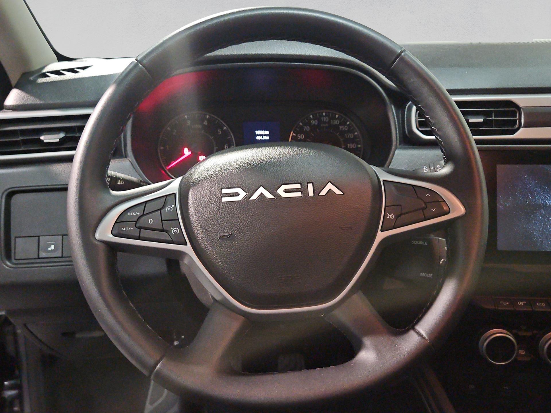 DACIA Duster TCe 150 Journey 4x4-image-9