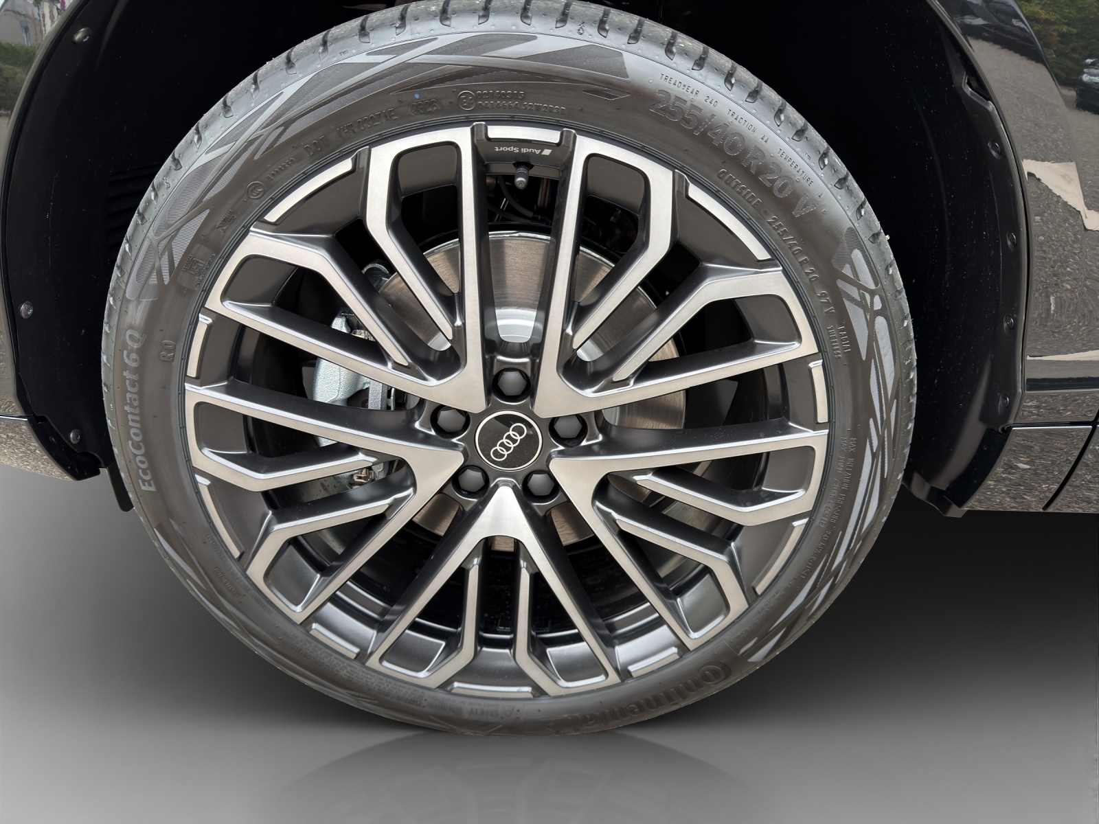 AUDI Q3 SUV e-hybrid 200 kW S tronig-image-15