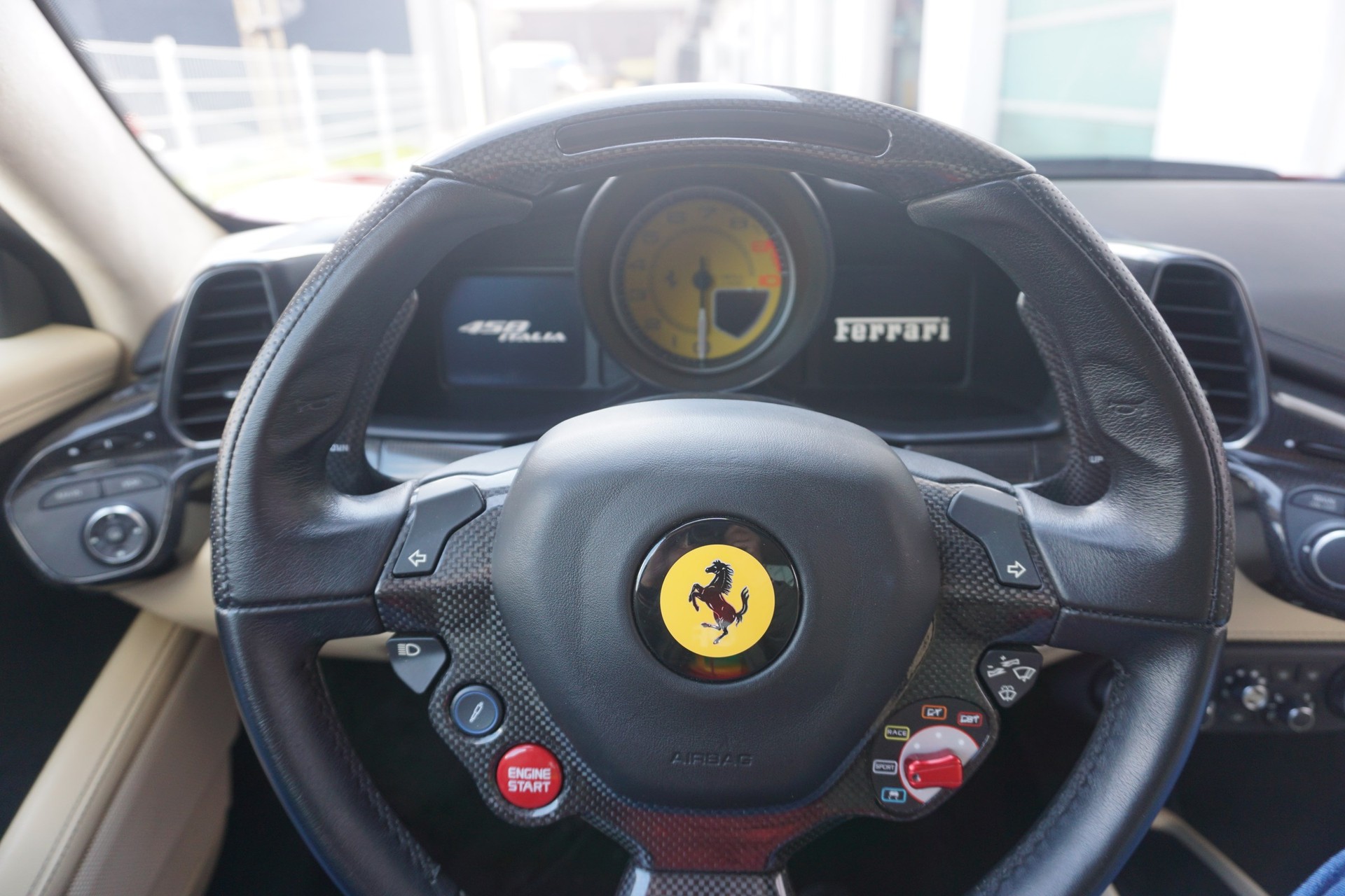 FERRARI 458 Italia 4.5 V8-image-12