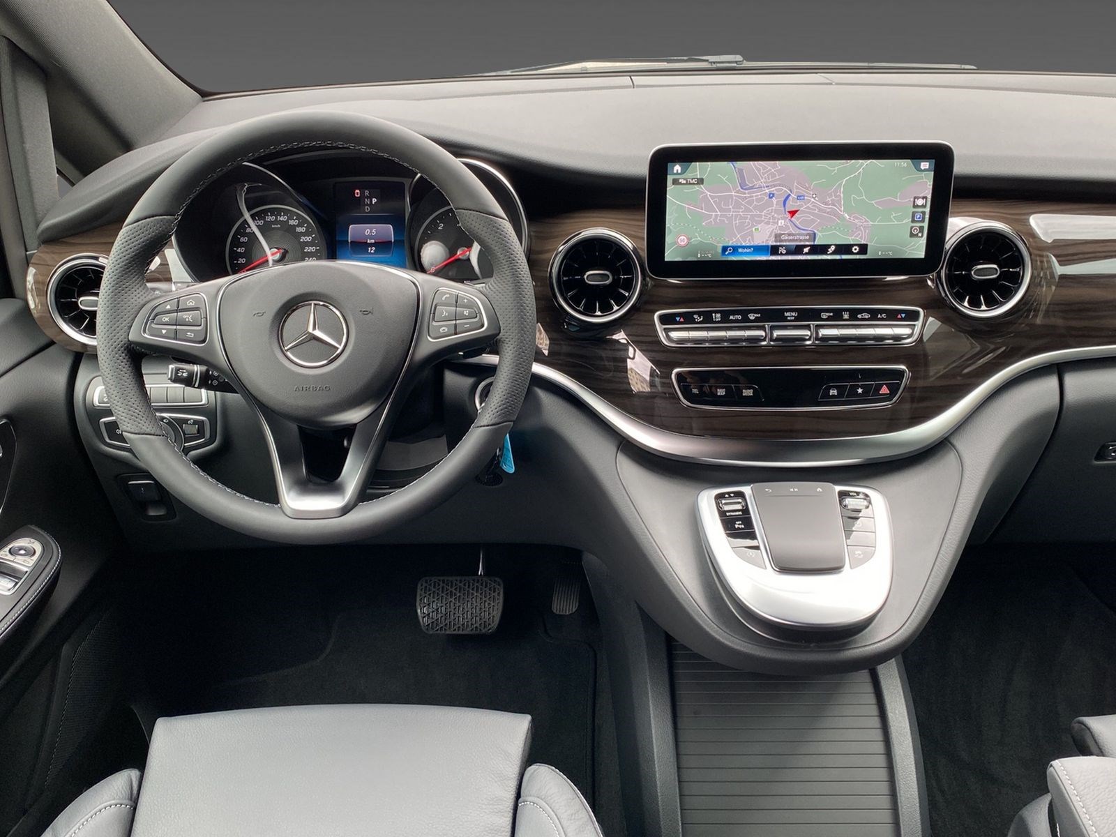 MERCEDES-BENZ V 250 d 4Matic Lang Avantgarde-image-9