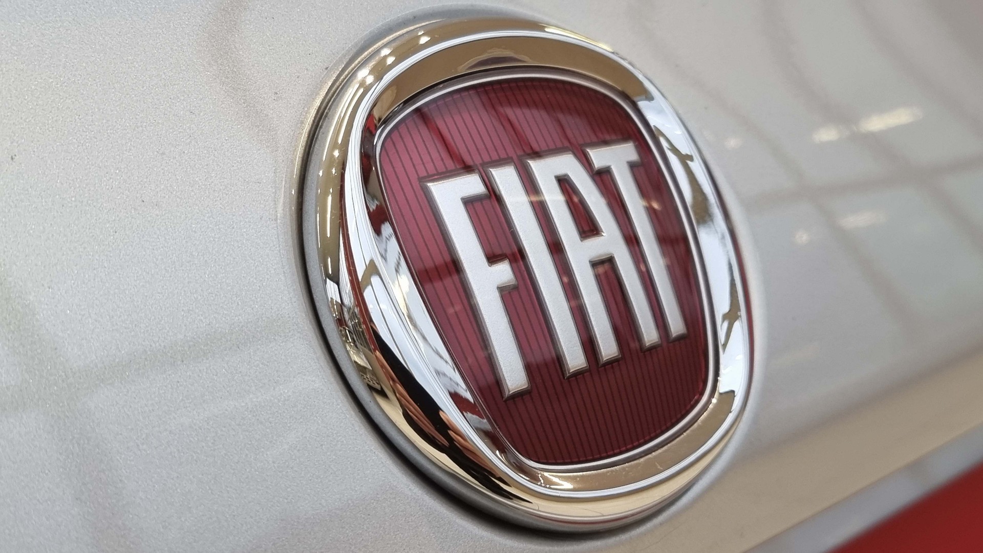 FIAT Tipo 1.5 Hybrid Cross-image-13
