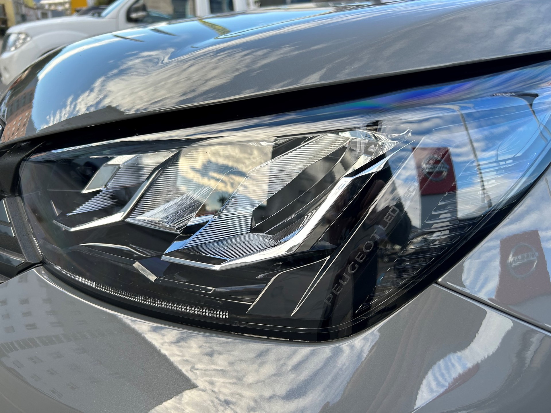 PEUGEOT 2008 156 e Allure-image-20