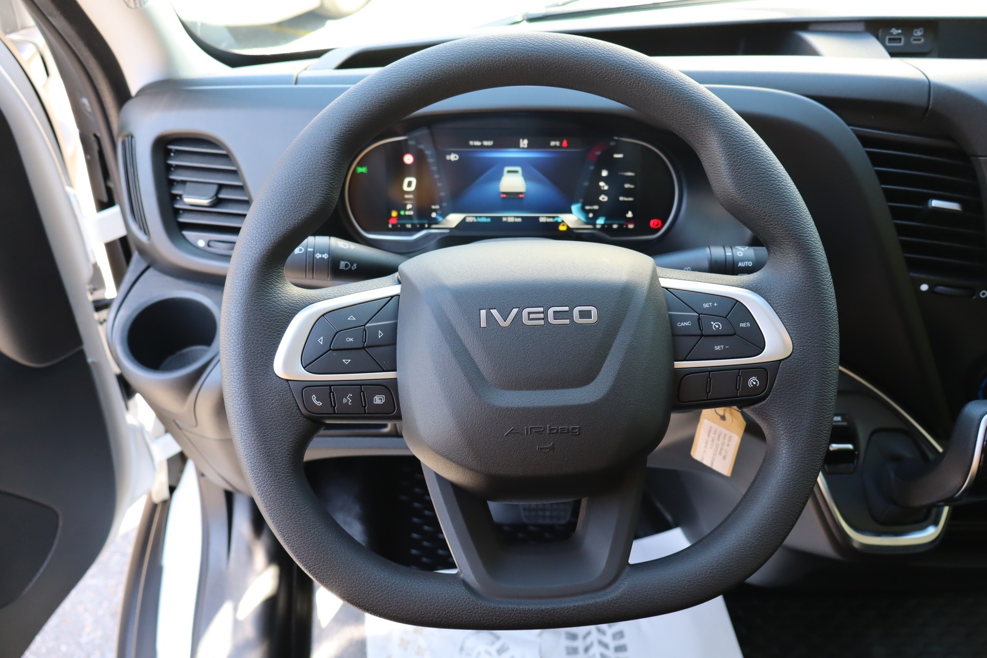 IVECO Daily Eco 35 S 18 Automatik-image-10