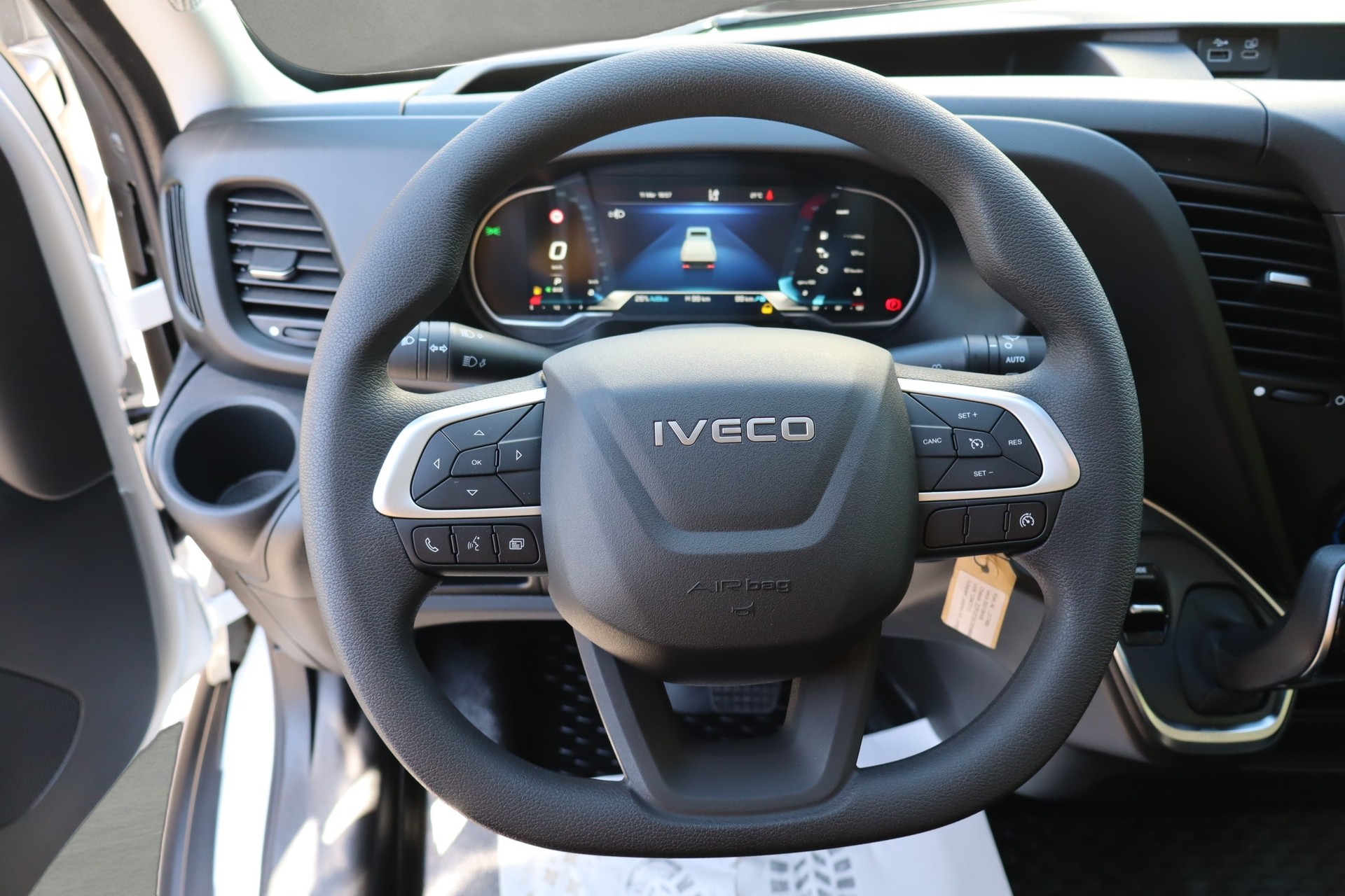 IVECO Daily Eco 35 S 18 Automatik-image-10