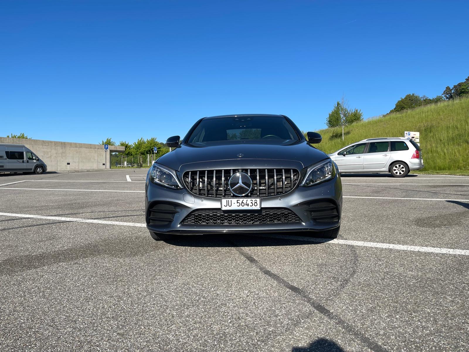 MERCEDES-BENZ C 200 4Matic AMG Line 9G-Tronic-image-1