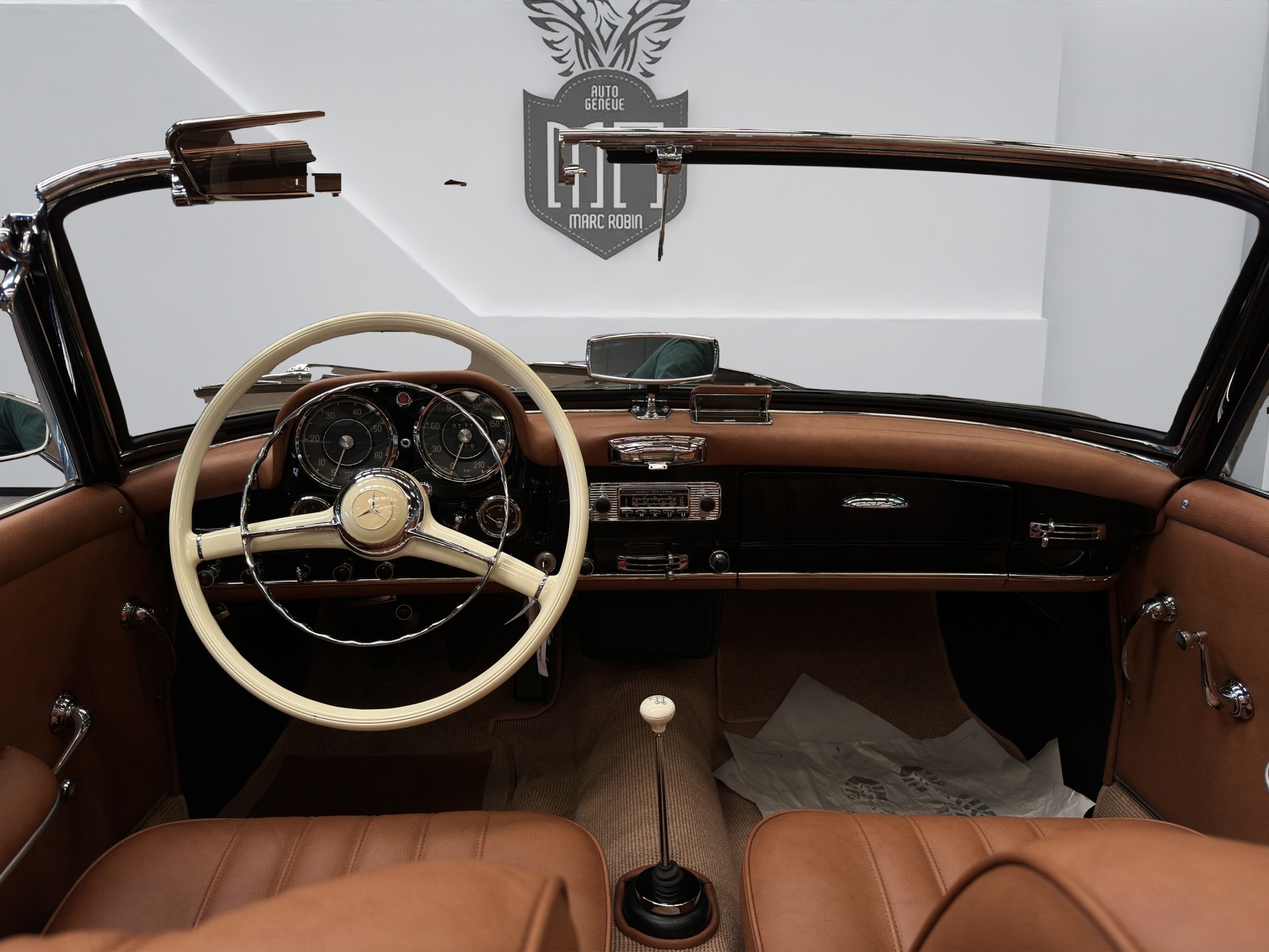 MERCEDES-BENZ SL-image-10