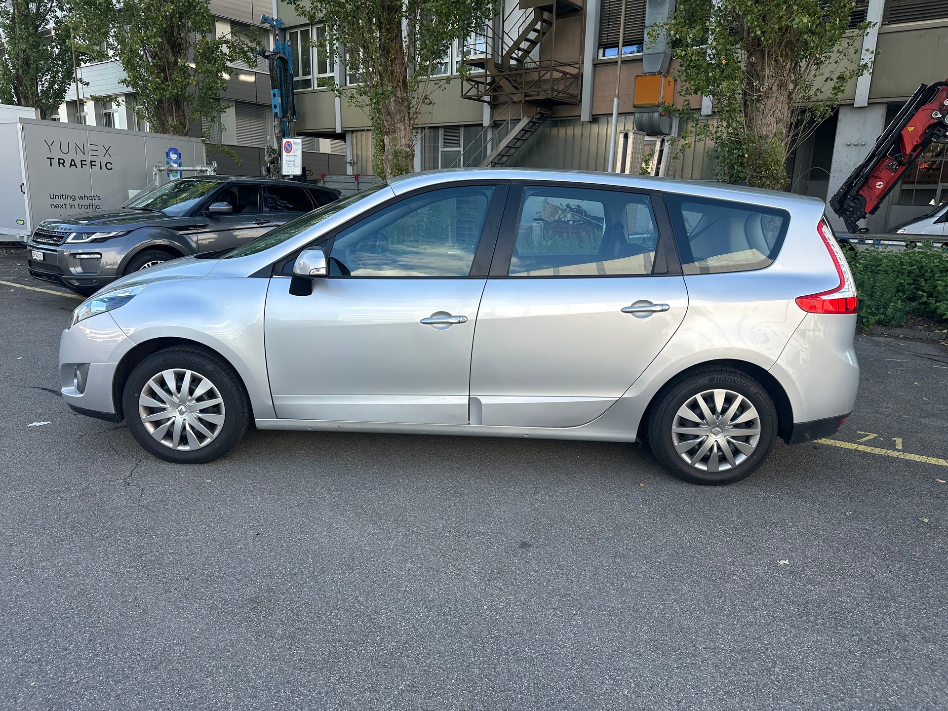 RENAULT Scénic 1.5 dCi Bose EDC-image-3