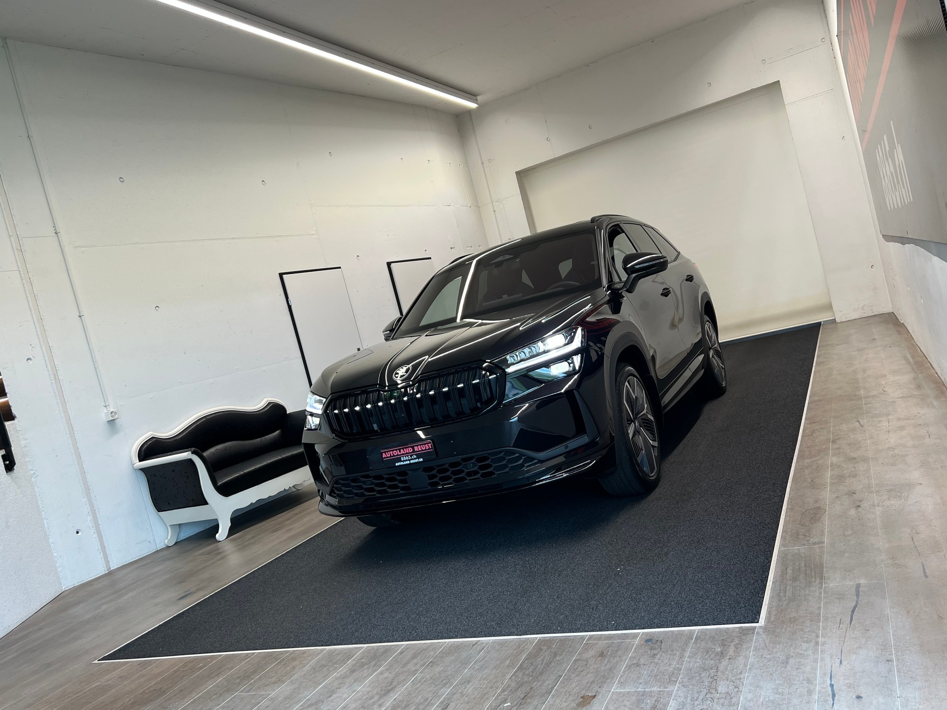 SKODA Kodiaq 2.0 TDI Sportline 4x4-image-2