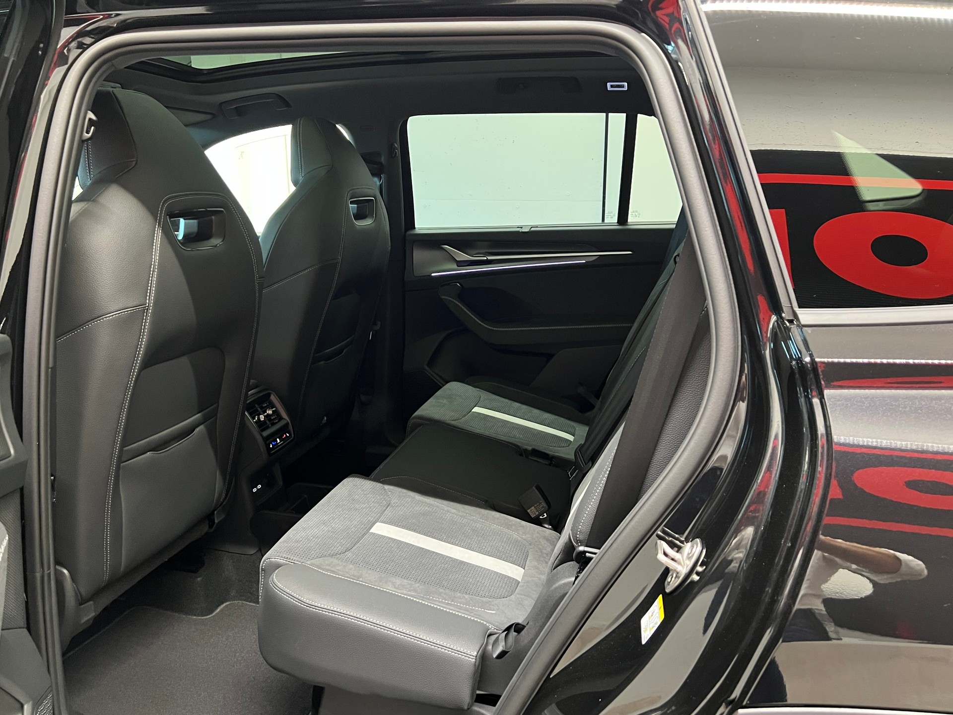 SKODA Kodiaq 2.0 TDI Sportline 4x4-image-15